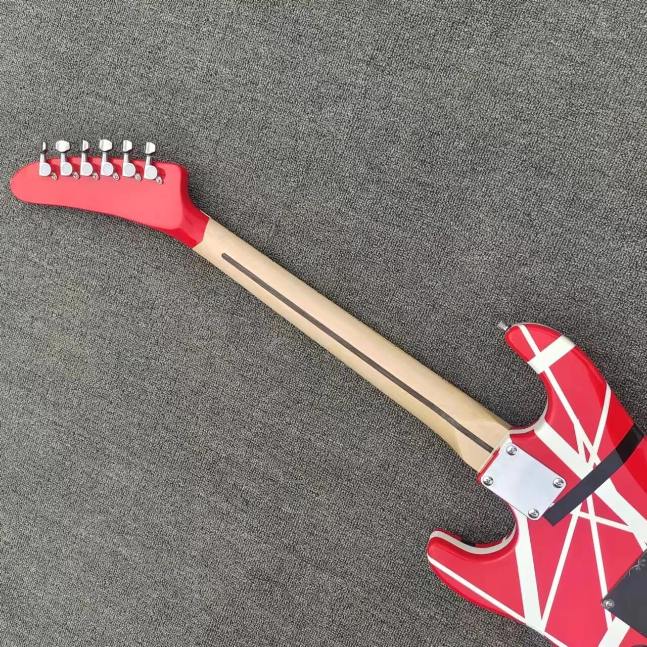 Amazon | JVAN カスタムエレキギター、アルダーボディ、クラシックな赤