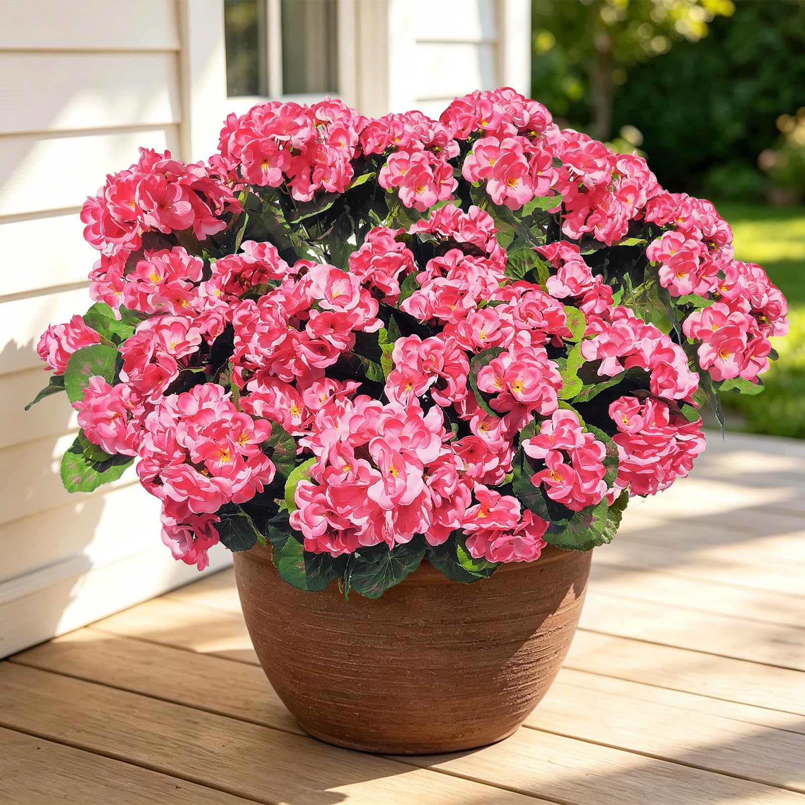 Flortevera 8 Bundles Artificial Geraniums