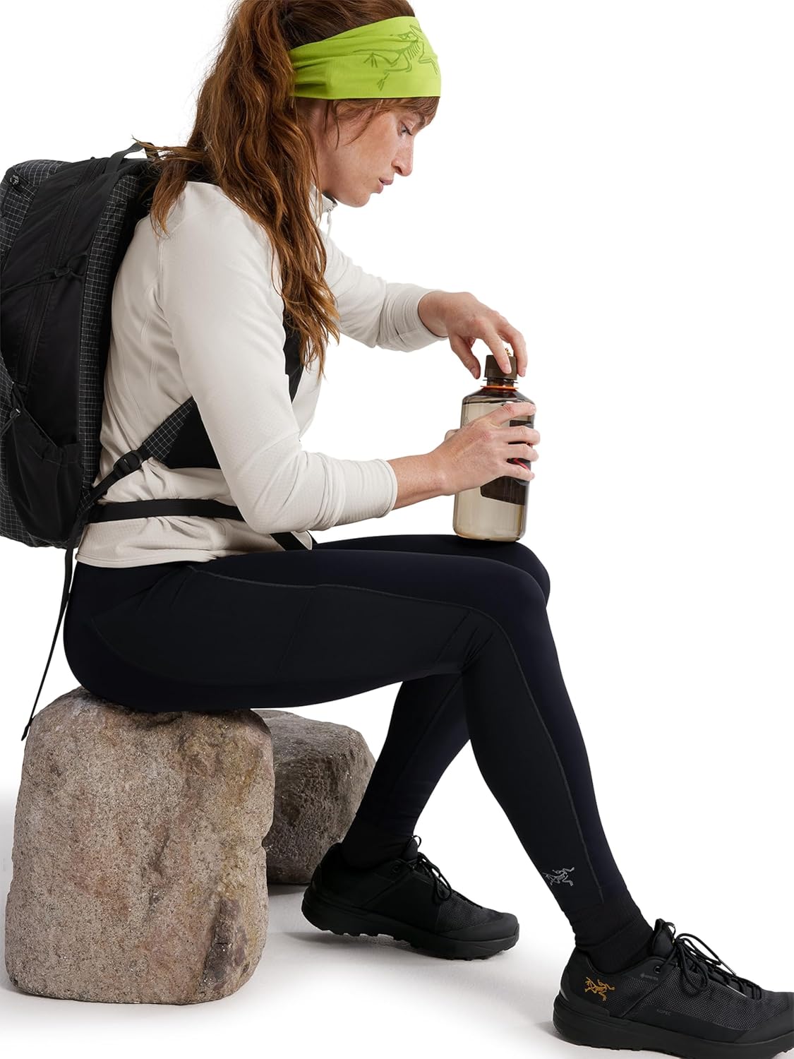 Arc'teryx Essent High-Rise Utility Legging 26' Women's | Versatile Stretch Legging with Bounce Free Storage - Image 2