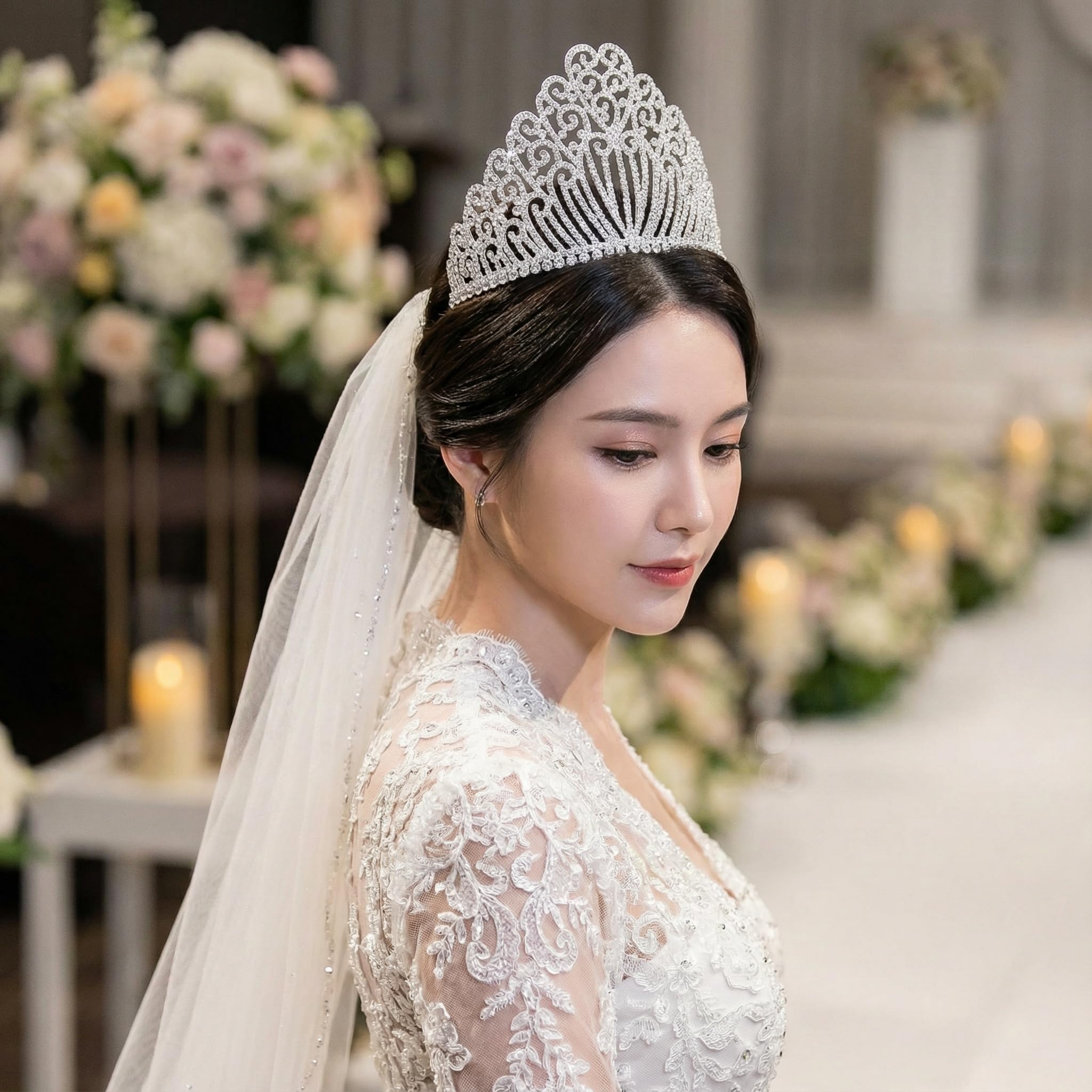 QXMYOO Diadema da donna extra large con cristalli austriaci trasparenti, tiara argentata, corona di regina, grande corona con strass per compleanno