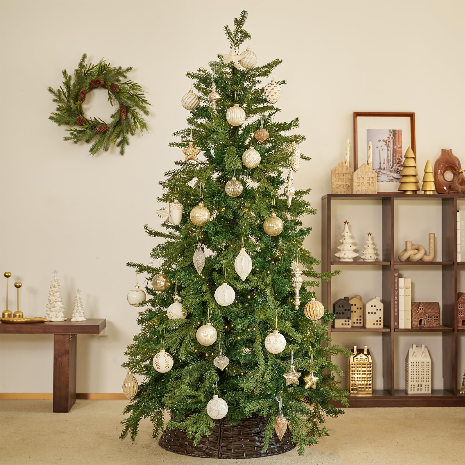 DN DECONATION Weihnachtskugeln Set Weiße Glaskugeln mit Gold Glitzer Linien