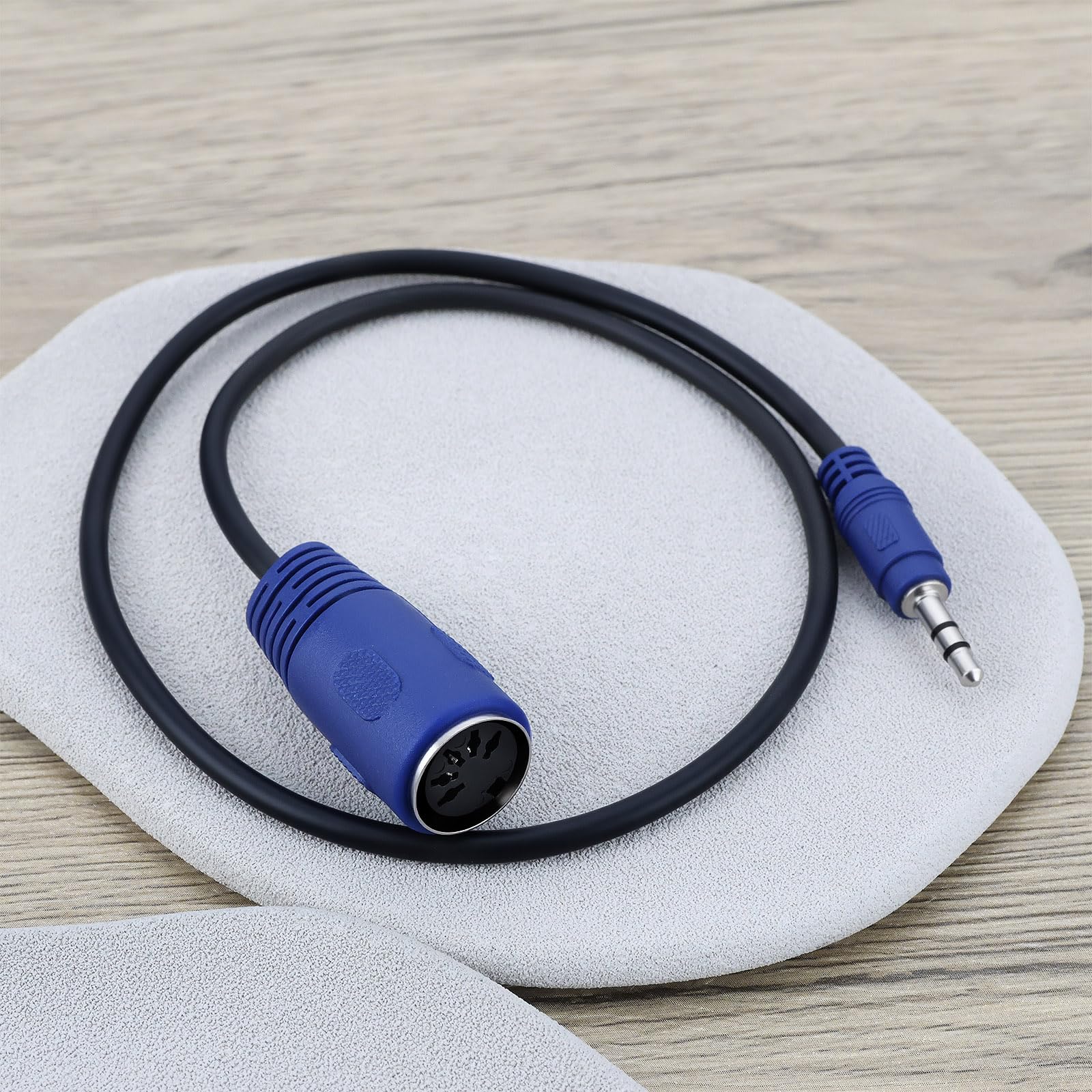 Câble MIDI Femelle 5 Broches vers Jack TRS Mâle 3,5 Mm Compatible avec Akai MPC Studio MPC Touch MPX8 SQ-1 Jack TRS Droit