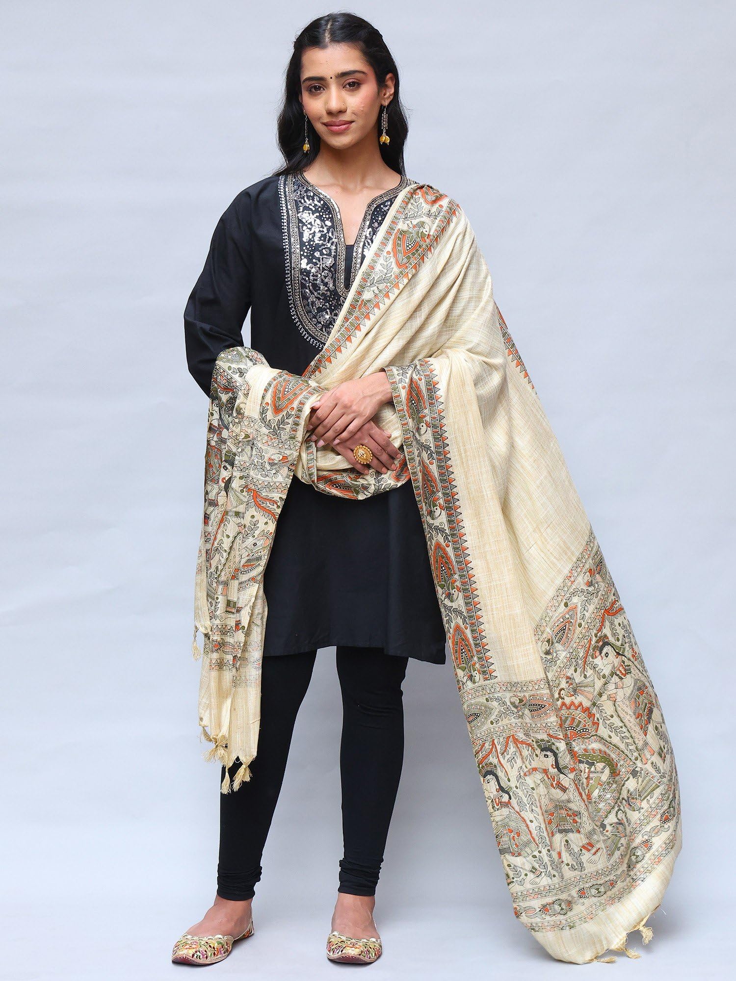 Exotic India Damen-Schal aus Baumwolle von Khadi mit Madhubani-Kunstdruck, schönes Design, weiches Gewebe, Stola, Schal für Mädchen