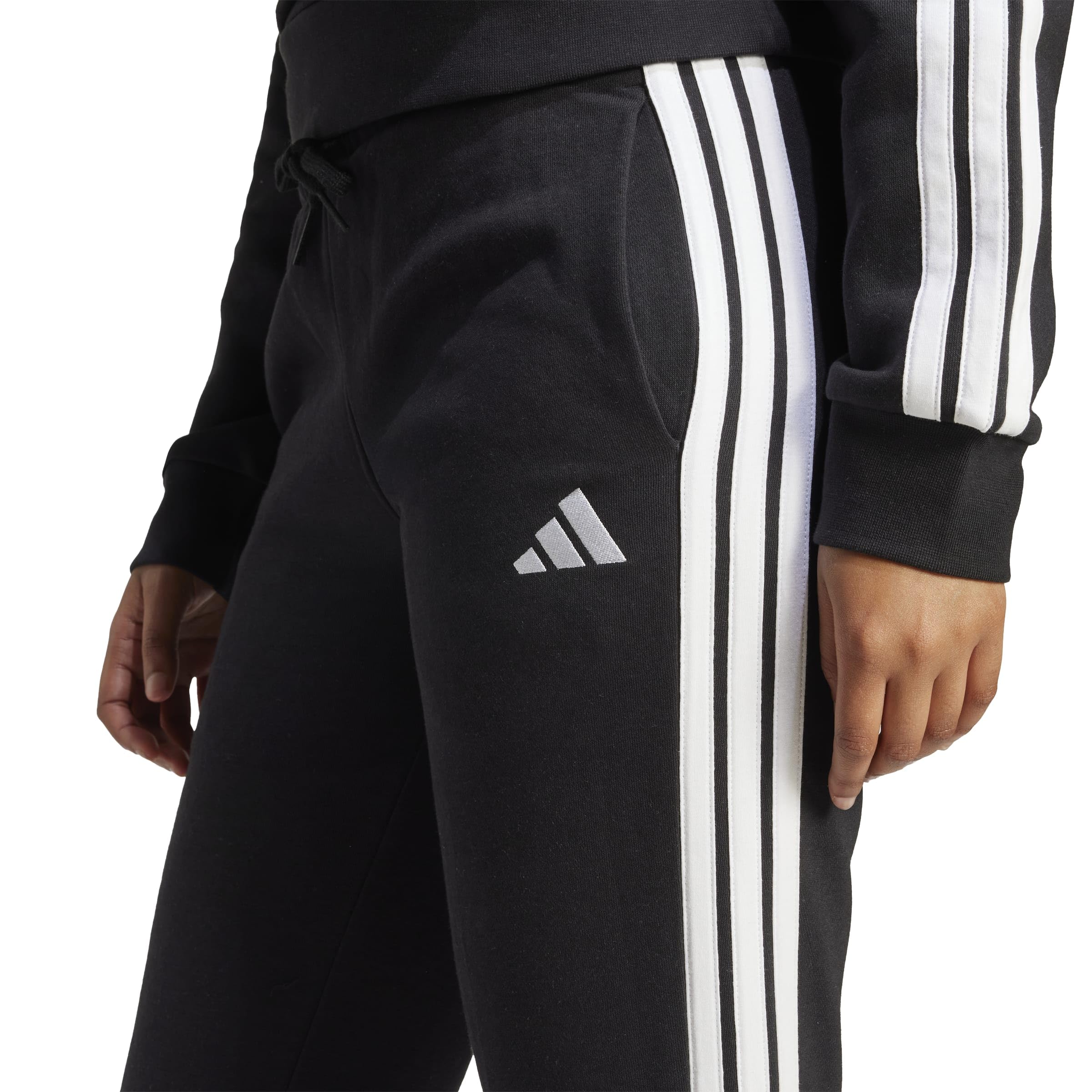 adidas ESSENTIALS 3-STRIPES FLEECE SLIM PANTS - Spodnie golfowe Kobiety