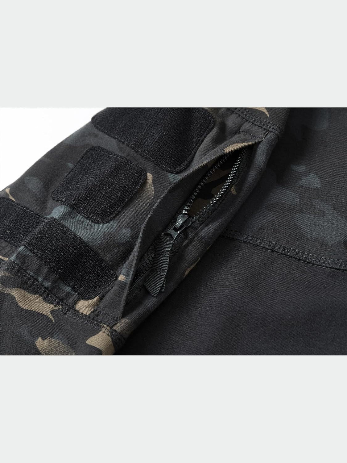 AKARMY Men's Tactical Military Combat Shirt, Long Sleeve Camo T Shirt with Zipper Pockets - Image 2