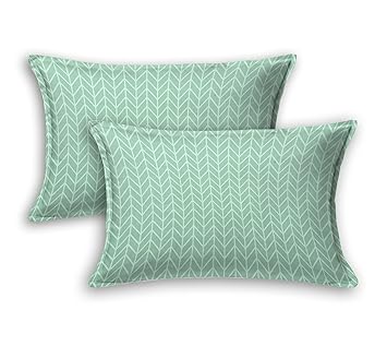 JAXMOM A FURNISHING HUB Super Soft Cotton Pillow Covers Zick Zag Print Pillow Cases - Set of 2 Pcs - 17x27 Inches - Green