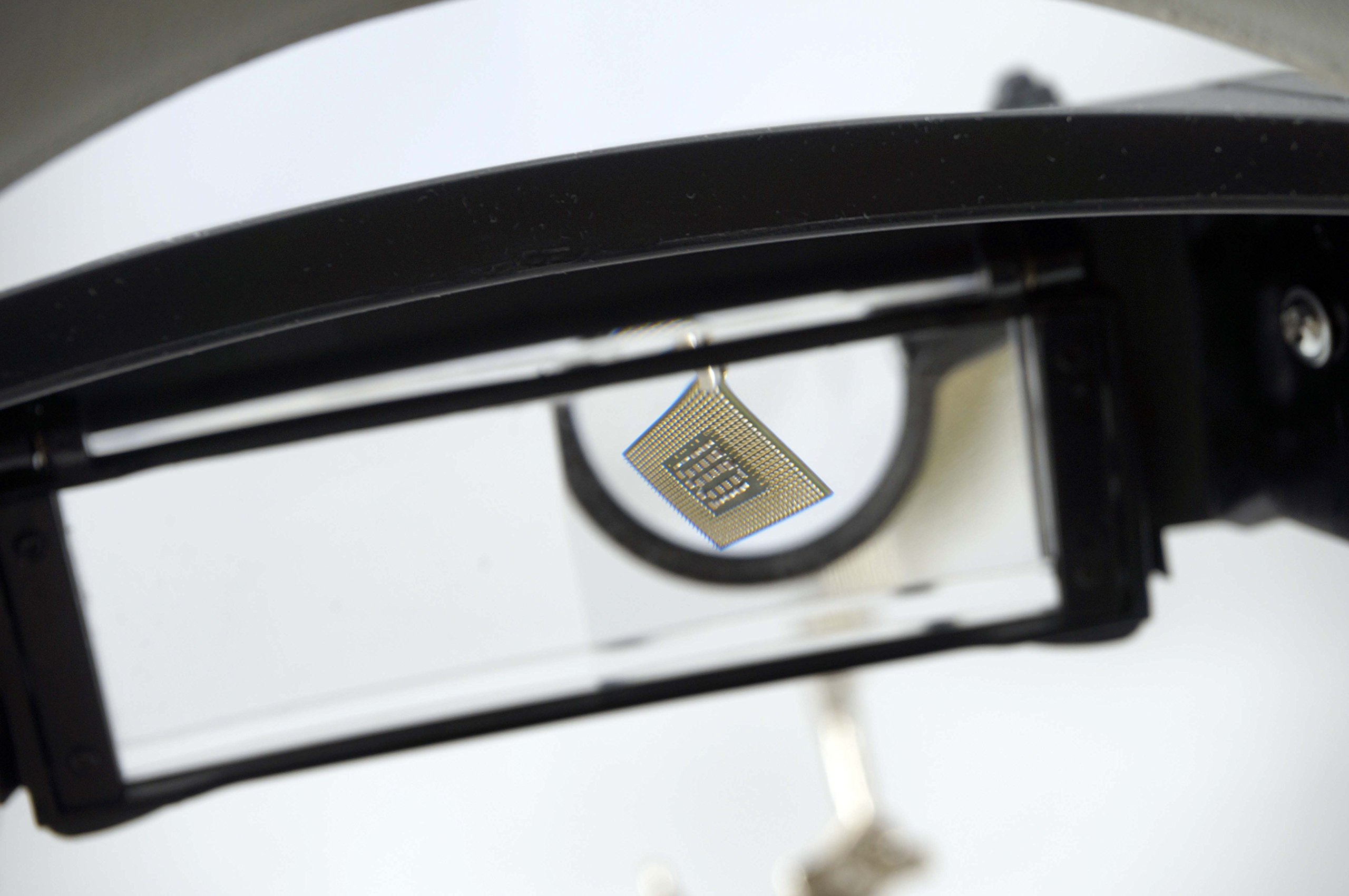 SE Illuminated Multi-Power Head Magnifier with Mirror Attachment - MH1049LC - Image 4