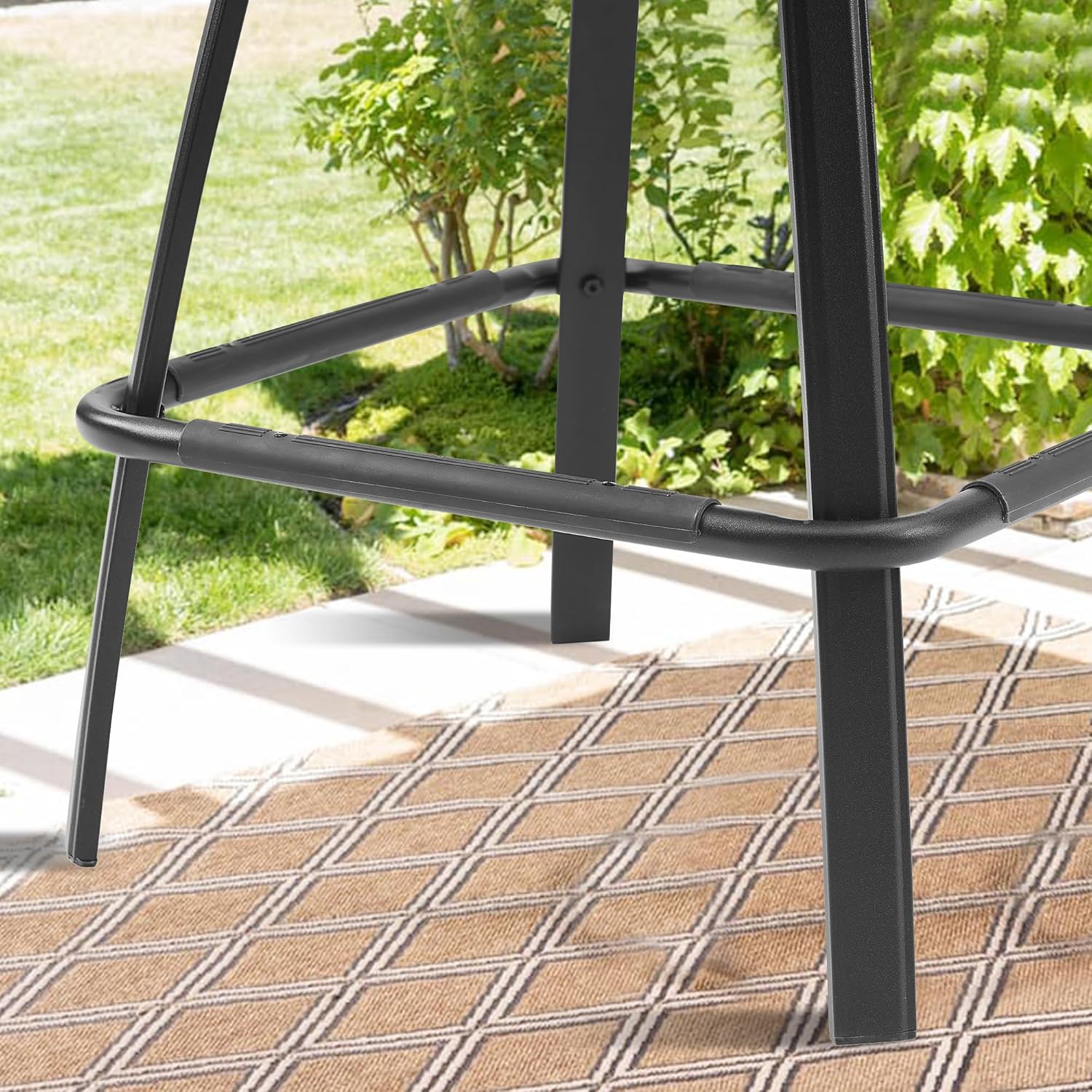 Ulax furniture Set of 2 Outdoor Swivel Bar Stools - Bar Height Patio Chairs with Wicker Padding