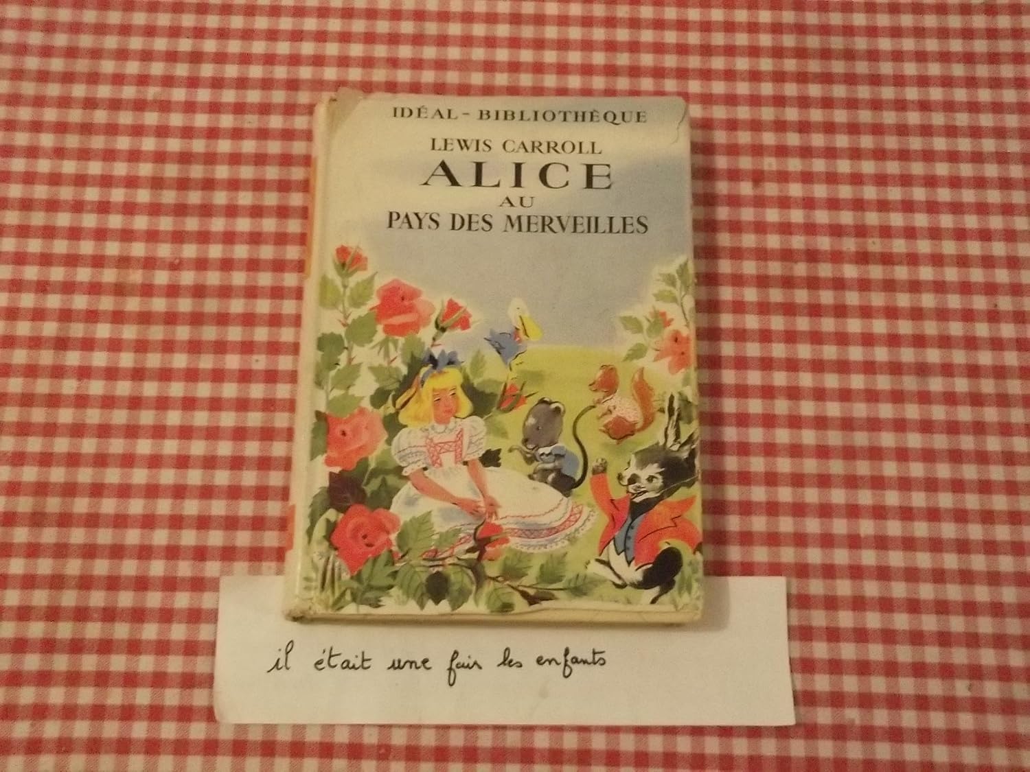 Buy Alice au pays des merveilles Book Online at Low Prices in India