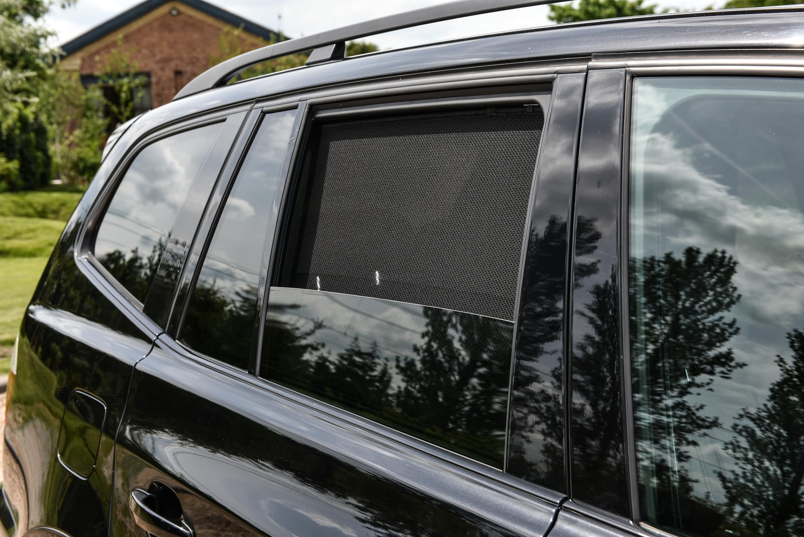 Zestaw osłon samochodowych kompatybilnych z BMW X3 E83 2003-2010 (6-częściowy)