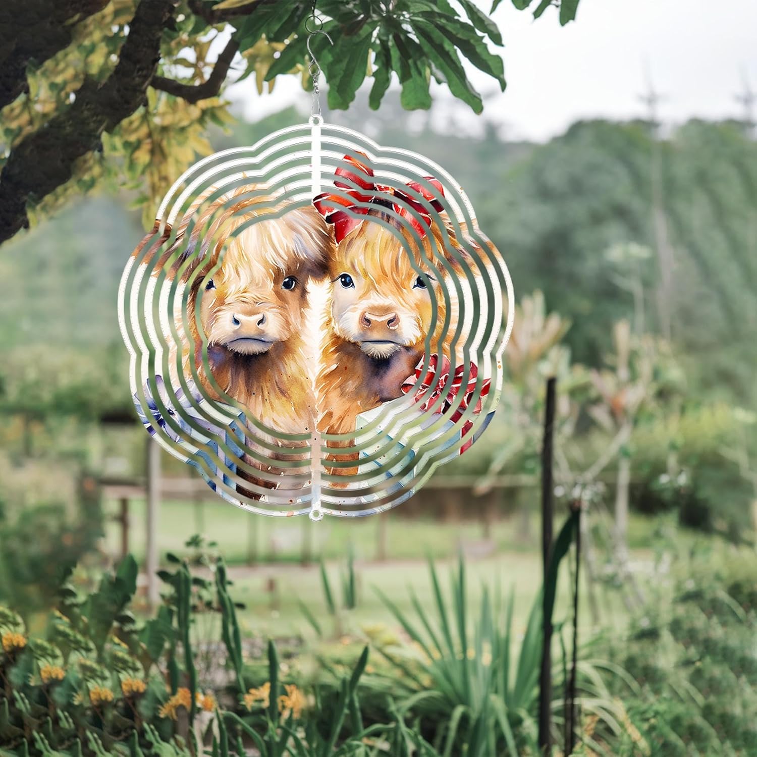 Couple Highland Cows with Gifts Christmas 3D Stainless Steel Laser Cut Metal Double Sided Printing-Hanging Indoor/Outdoor Decorations Yard Gardening Decor,Metal Kinetic Art (16x16 inches)