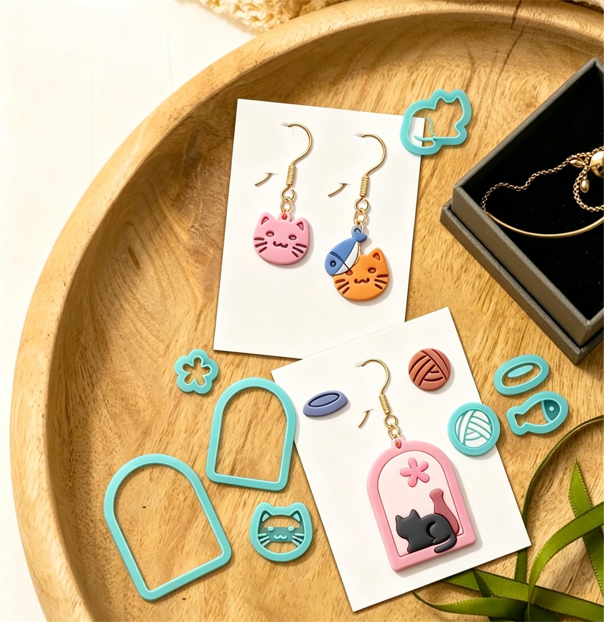 Lot de 20 emporte-pièces en argile polymère Formes chat, lune, chaton Bijoux en polymère pour boucles d'oreilles Fête d'anniversaire