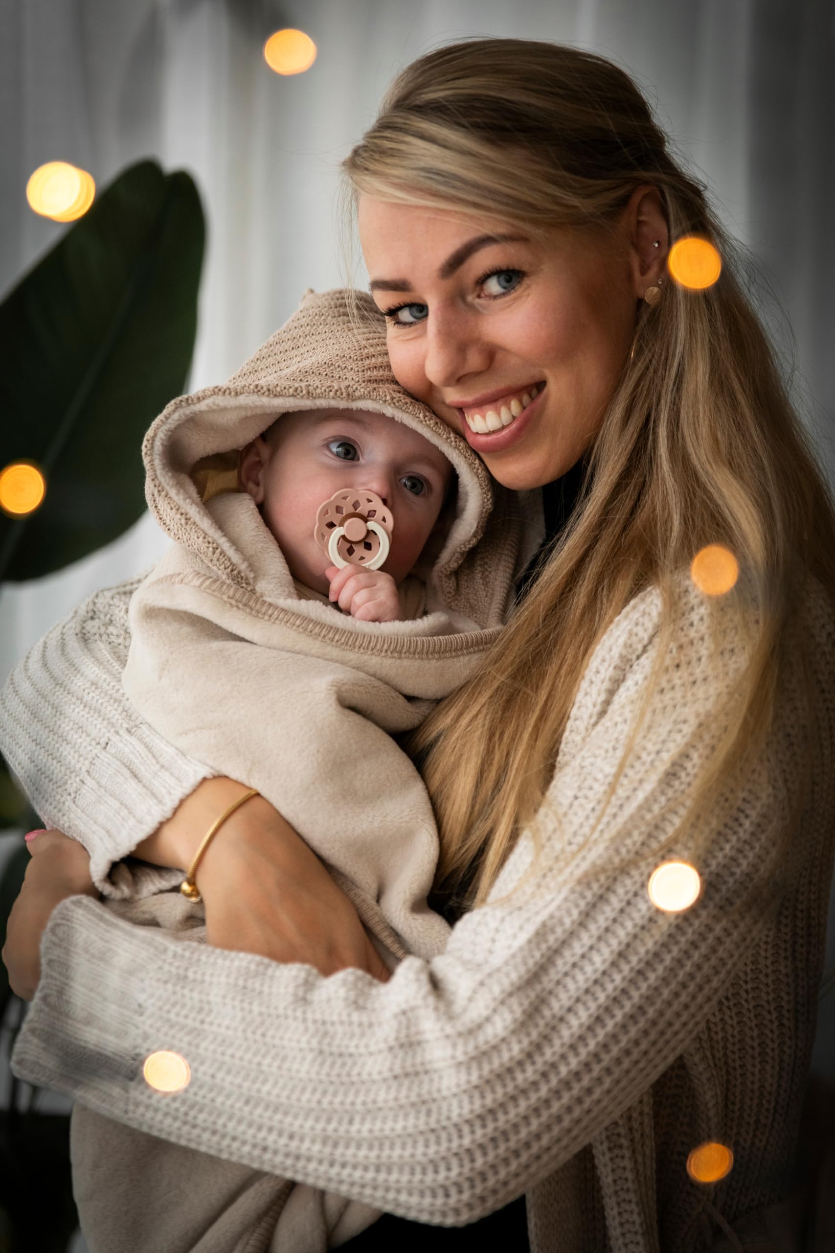 Baby's Only - Kocyk niemowlęcy z kapturem Grace - Beige - 75x75 cm