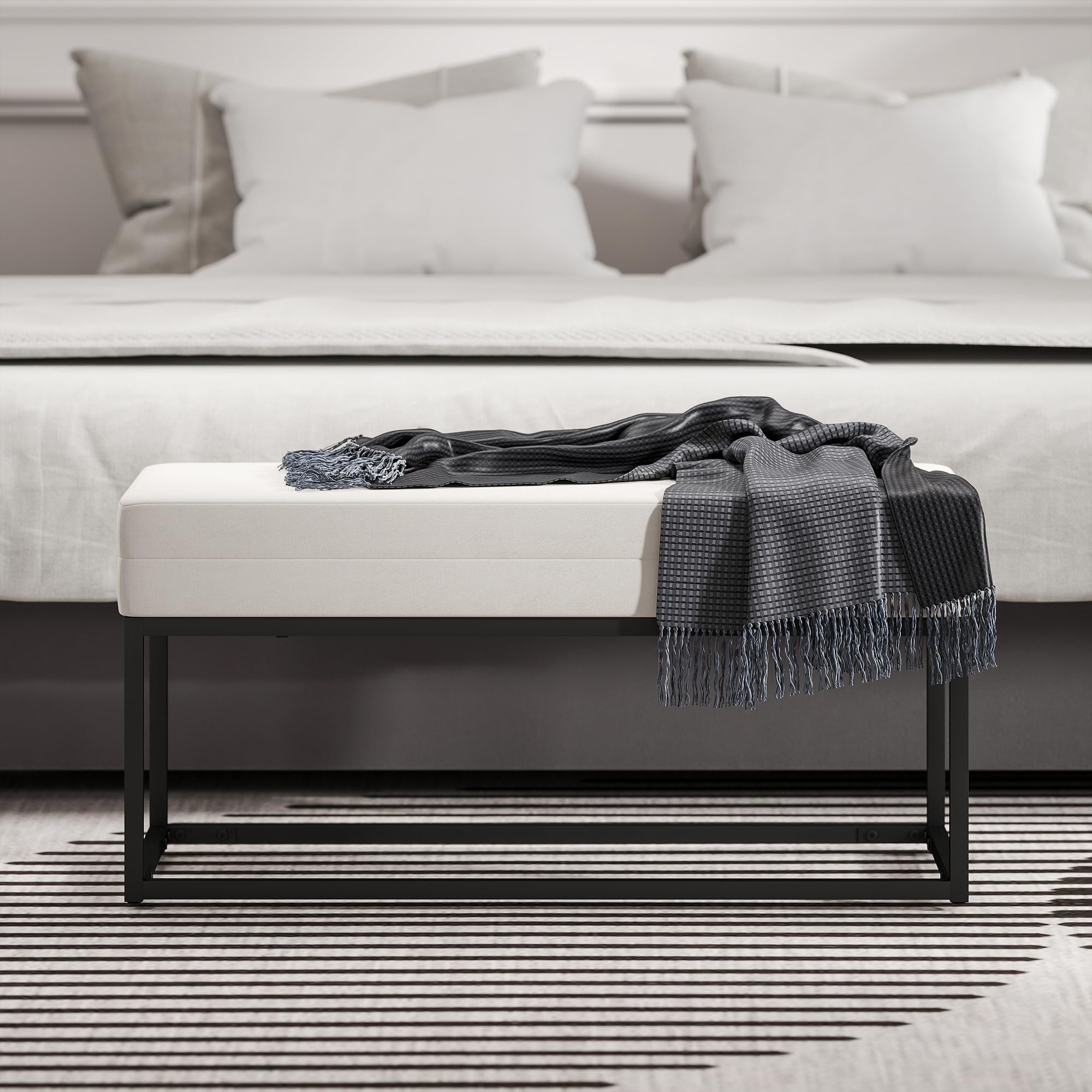 HOMCOM Panca da Ingresso Moderna e Minimal Imbottita 94x42x44 cm Crema | Piedini Regolabili, Panca Camera da Letto, Tessuto Effetto Velluto e Acciaio
