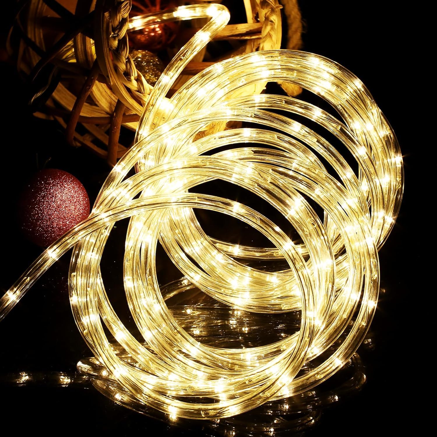 Lighting EVER LE Manguera de Luces Exterior 10m 240 LED, Cadena de luces Blanco cálido con Enchufe, Resistente al Agua para Exterior, Jardín, Césped, Terraza, Patio, Navidad