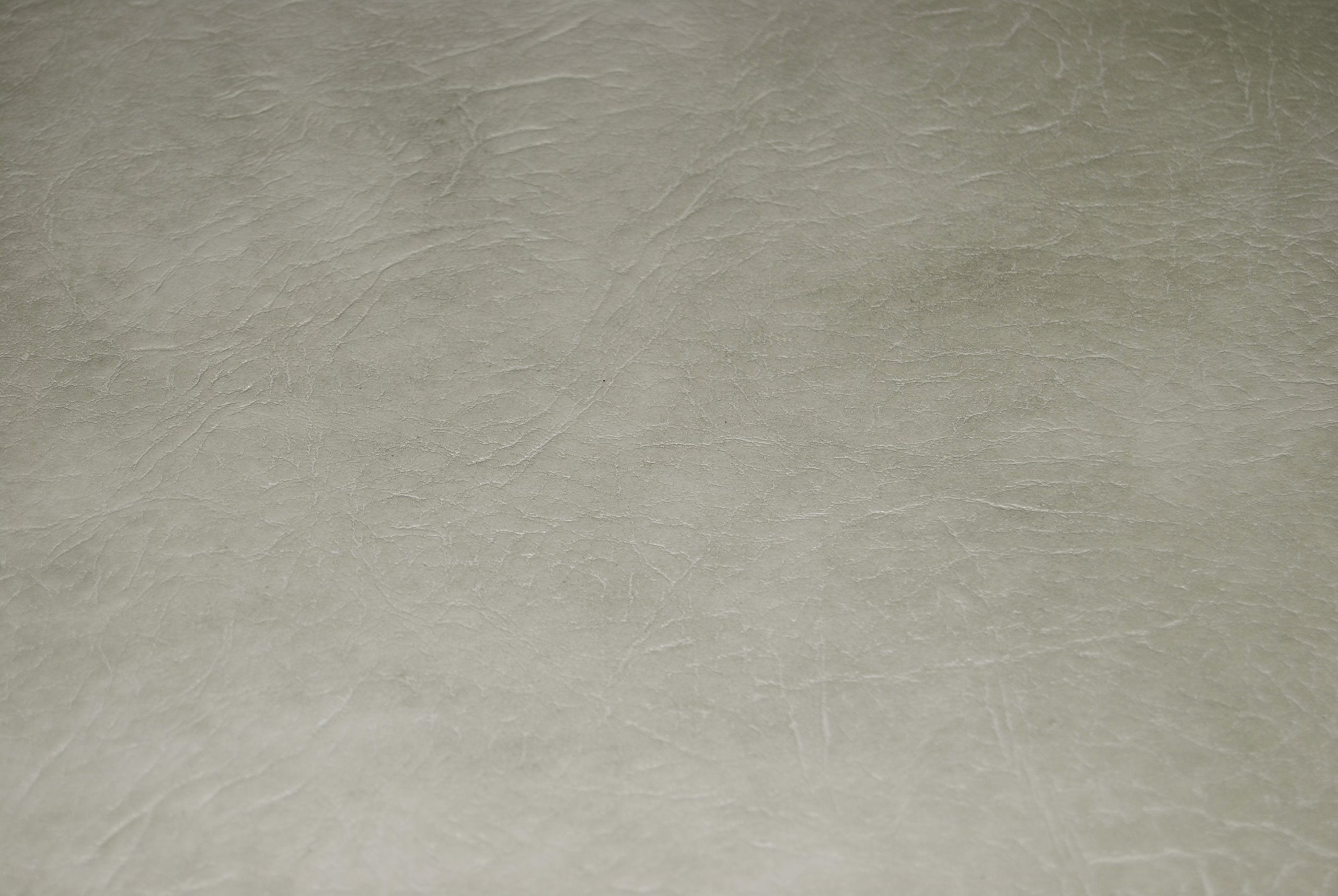 TheFabricTrade Premium Vinyl Faux Leather, Leatherette Upholstery Fabric (Ivory)
