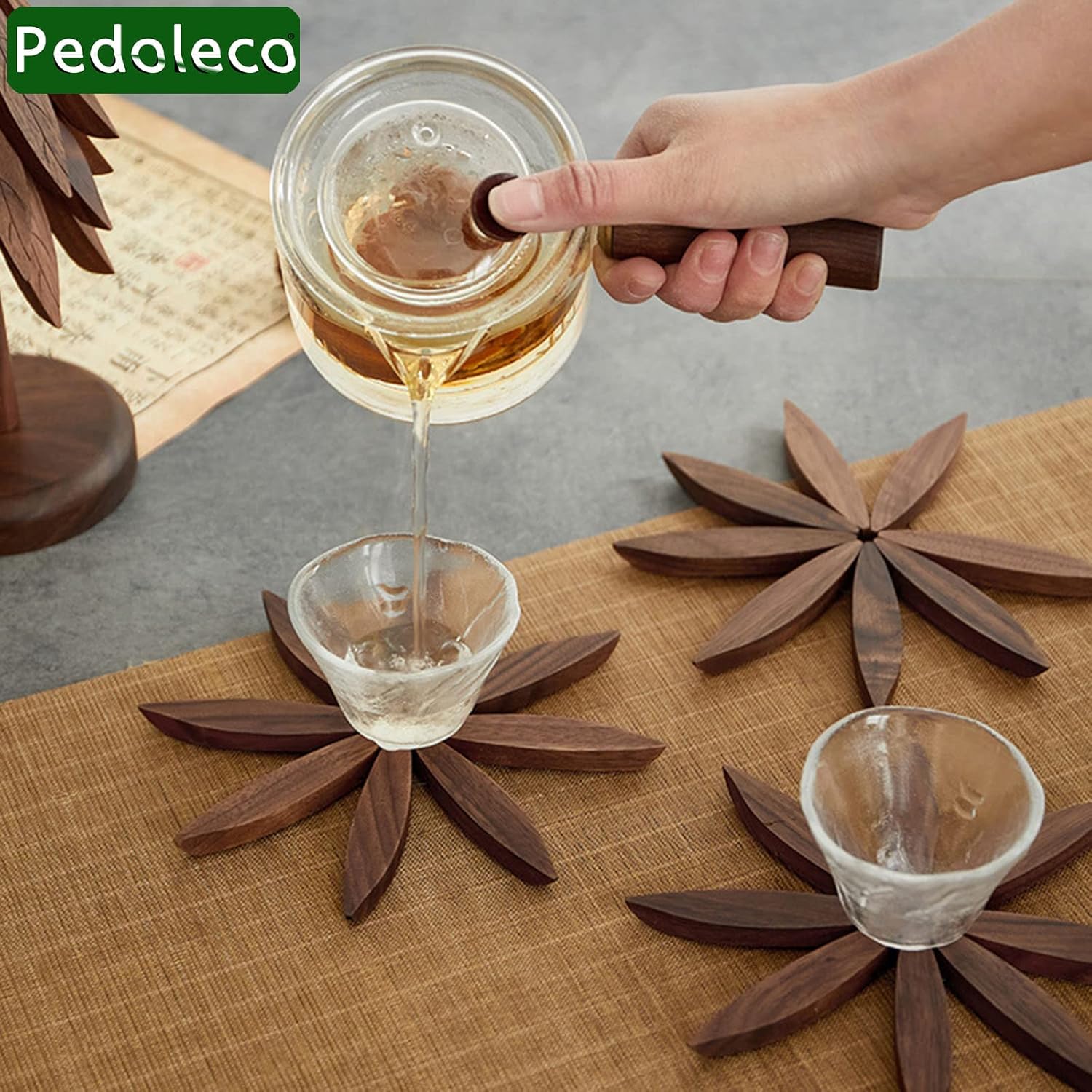 大鉢□伊万里染付花弁型鯉紋ベロ藍鉢 唐草（江戸後期～明治期）古