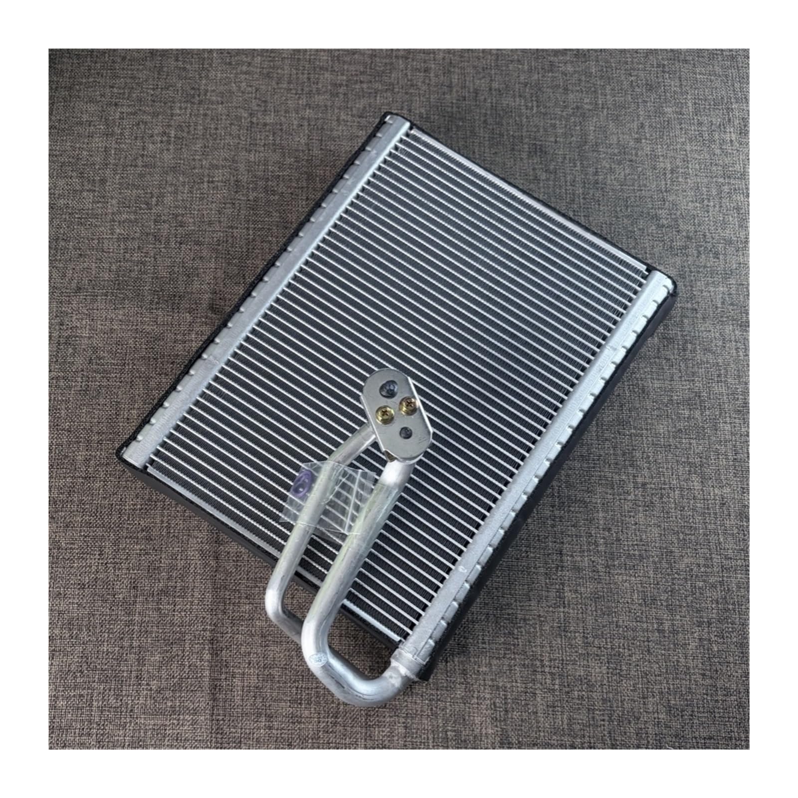 Poayuewr One Color Fit For A4 S4 A5 Q5 A6 A7 A8 Q8 Q7 Q8 Pab82002300 4M1820023a 4M1820023b 4M1820023 Air Conditioning Evaporator