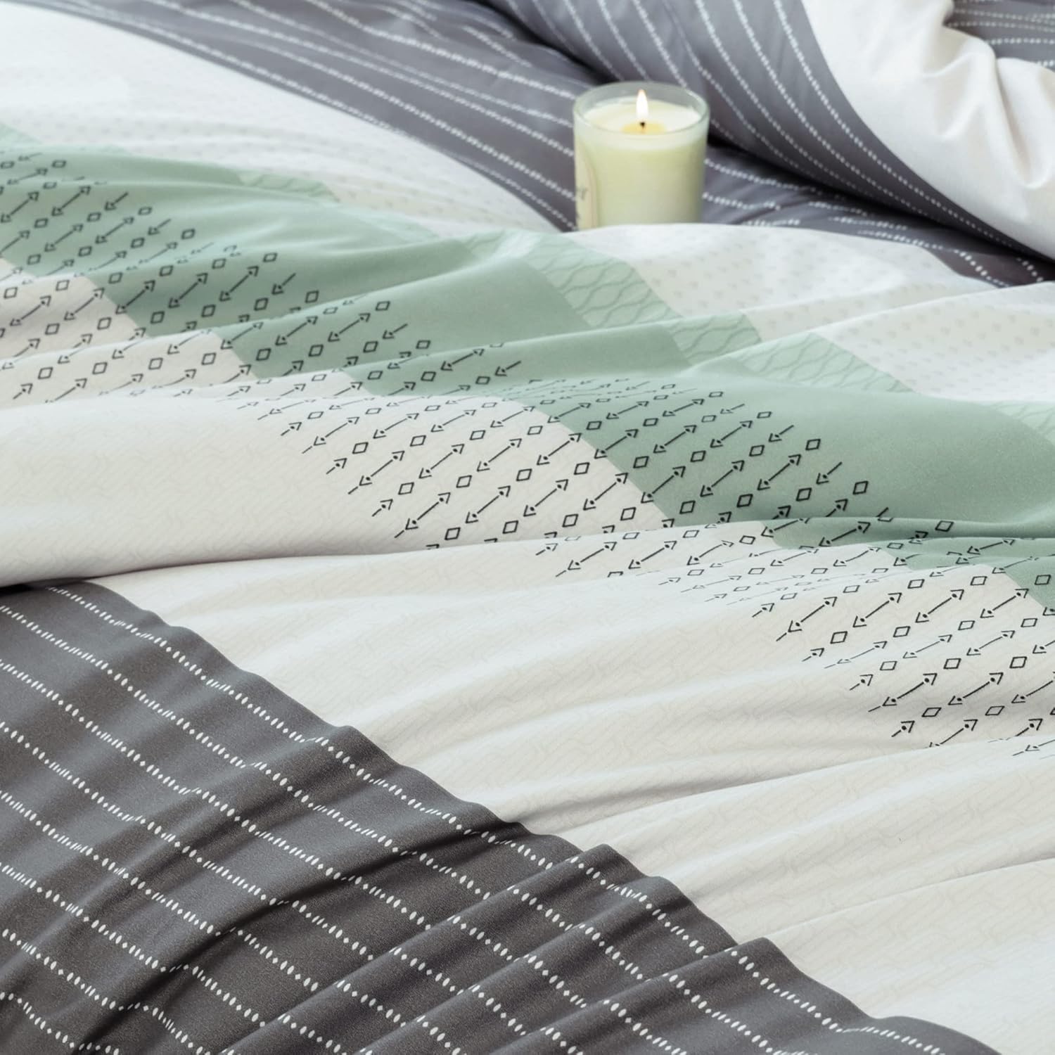 JANZAA Queen Comforter Set Sage Green Comforter Soft Microfiber Queen Bed Set 3 Piece Striped Comforter Set with 2 Pillow Cases Lightweight Fluffy Bedding Down Alternative for All Season