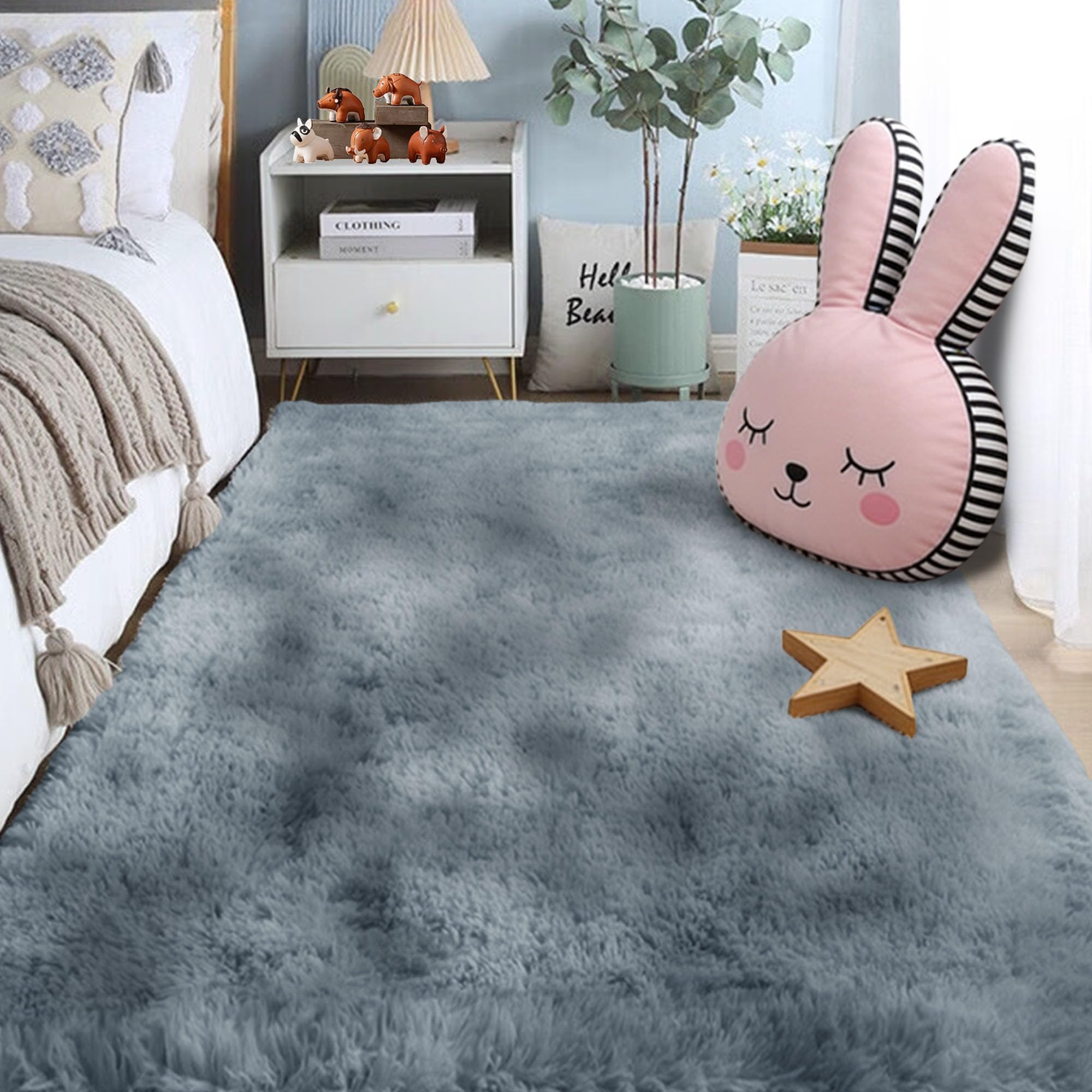 Grand tapis de salon 400x400 cm gris clair à poil long et doux