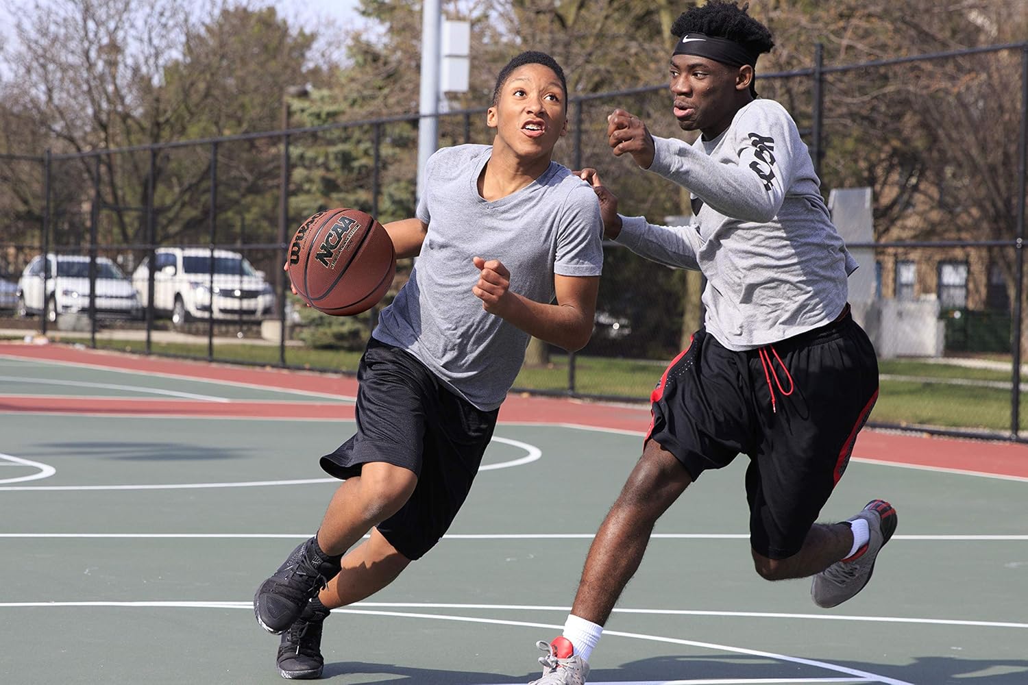 Wilson NCAA Final Four Edition Basketball, Intermediate - 28.5" : Womens Sized Basketballs : Sports & Outdoors