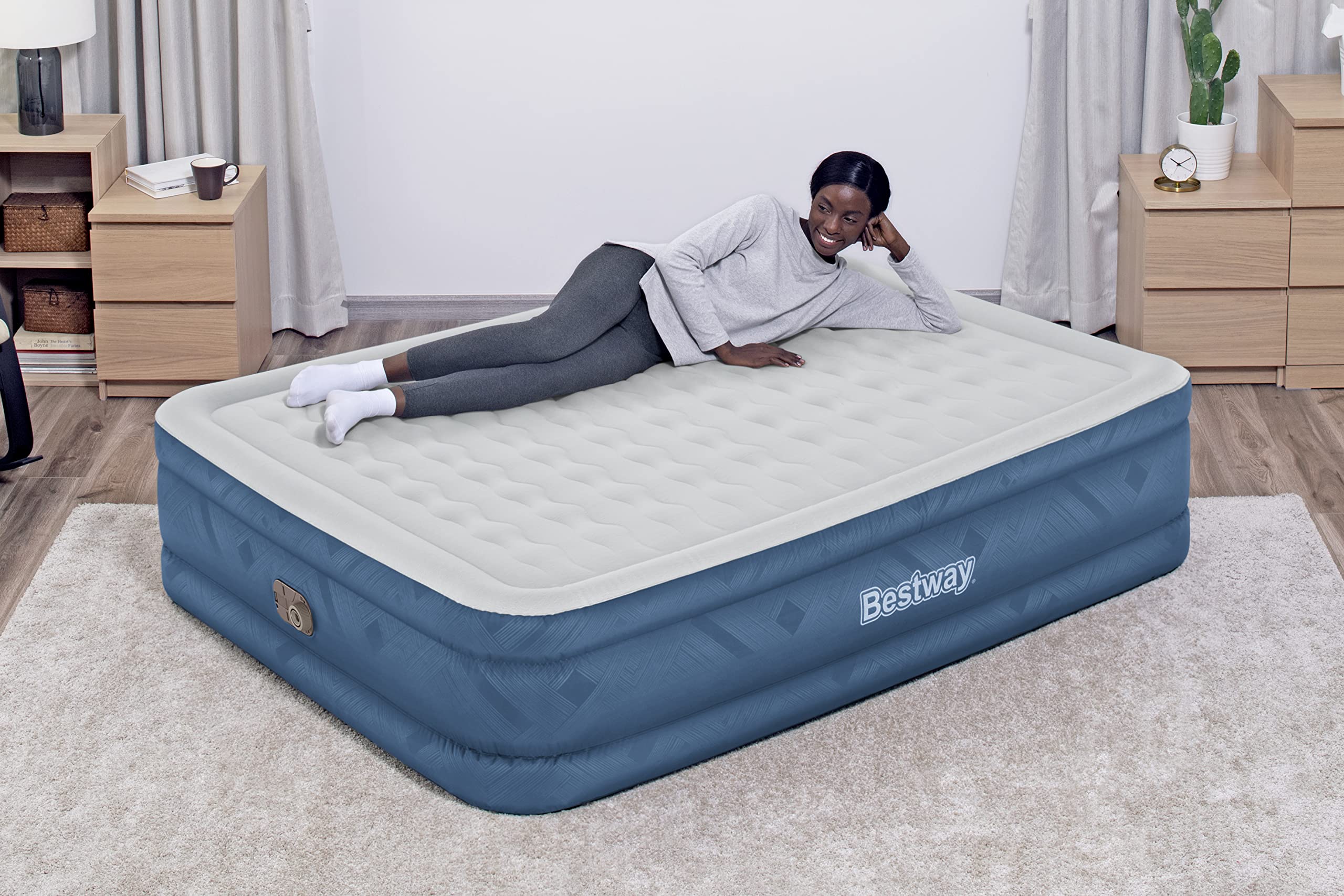 80" x 60" x 18"/2.03m x 1.52m x 46cm Fortech Snugable Top Air Mattress Queen Built-in AC Pump