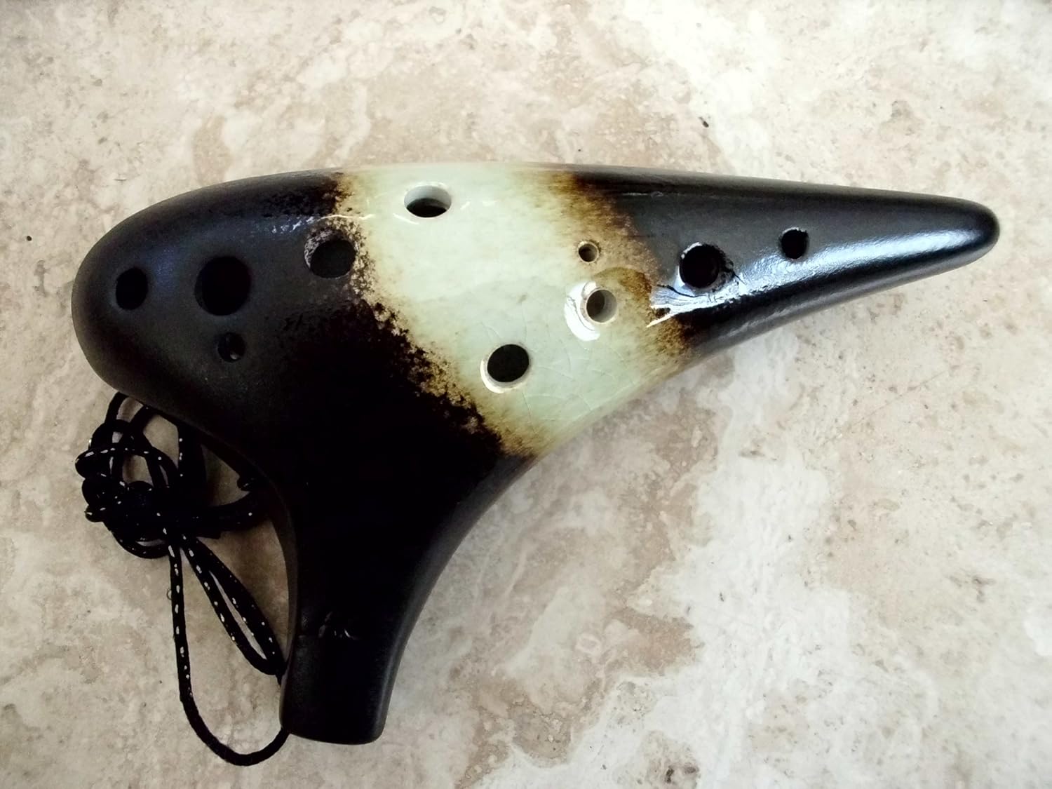 12 Holes Alto C Ceramic Ocarina Black & White interlaced w. crackles in the middle section