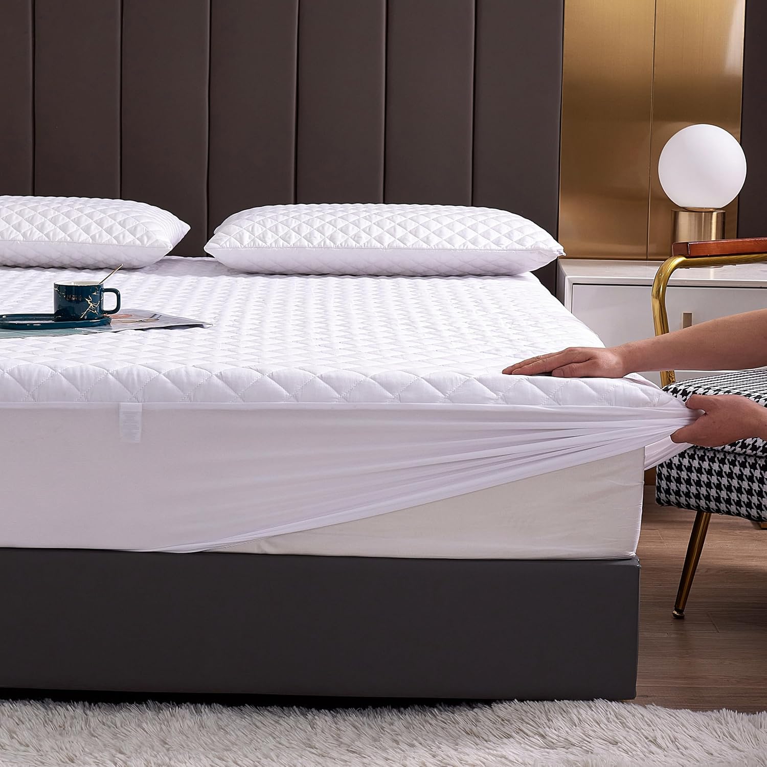 Twin XL Extra Long Size Waterproof Mattress Protector, Quilted Cooling Fitted Bed Mattress Cover Pad, 13"-15" Deep Pocket, Soft and Breathable Noiseless Machine Washable, Vinyl Free (Twin XL)