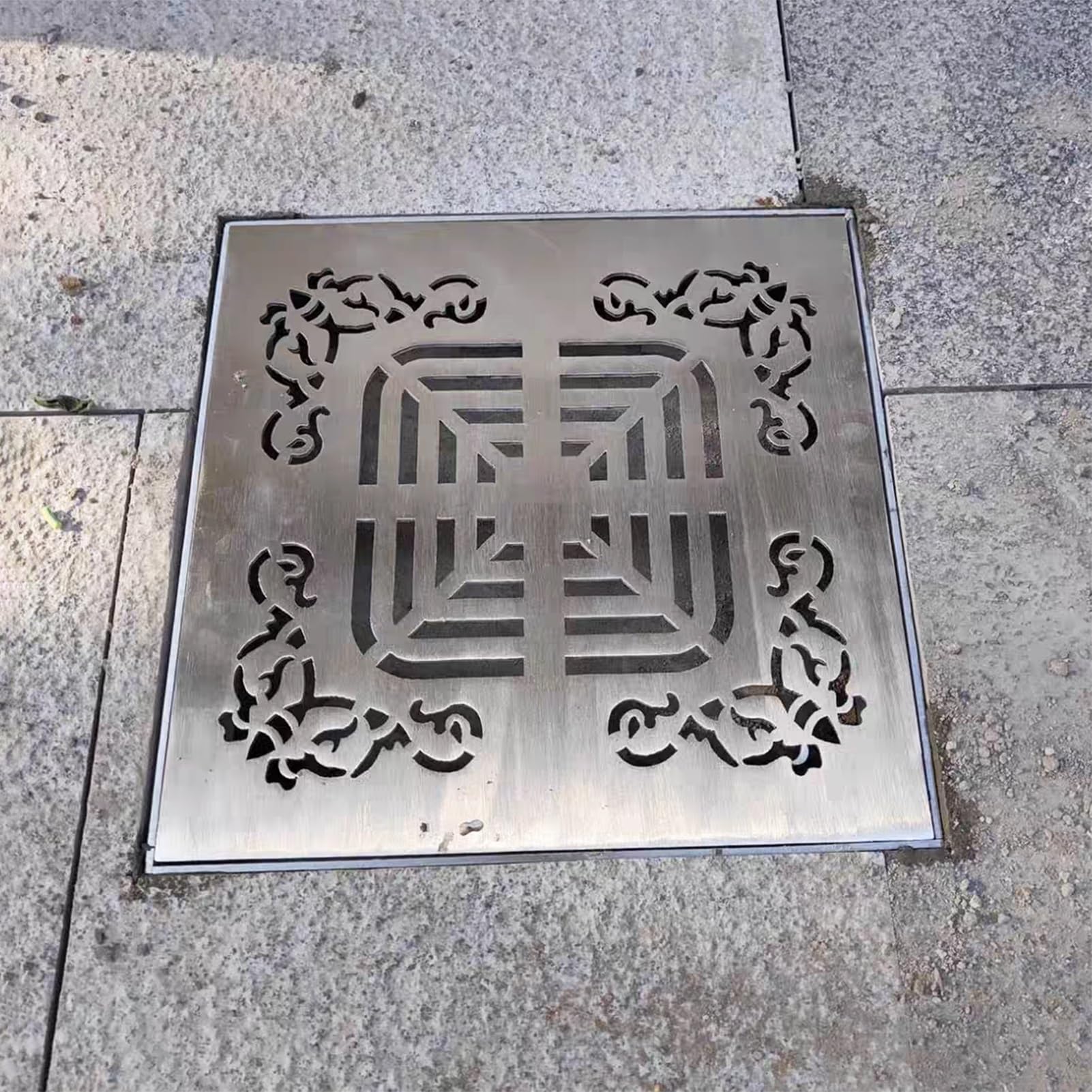 QYANPEN Drain Covers Outdoor 10x10cm, 15x15cm, 20x20cm, 25x25cm, 30x30cm Square Drain Grate with Base, Durable 304 Stainless Steel Outdoor Drain Cover for Yard Garden(10cmx10cm(4"x4"))