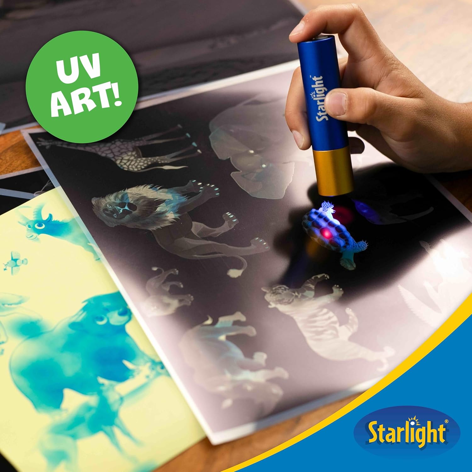 Starlight Light-Activated Paper Art Kit – Animal Kingdom Theme, Mess-Free Craft for Kids Ages 6, 7, 8, 9, 10, DIY Creative Gift with UV Flashlight for Boys & Girls