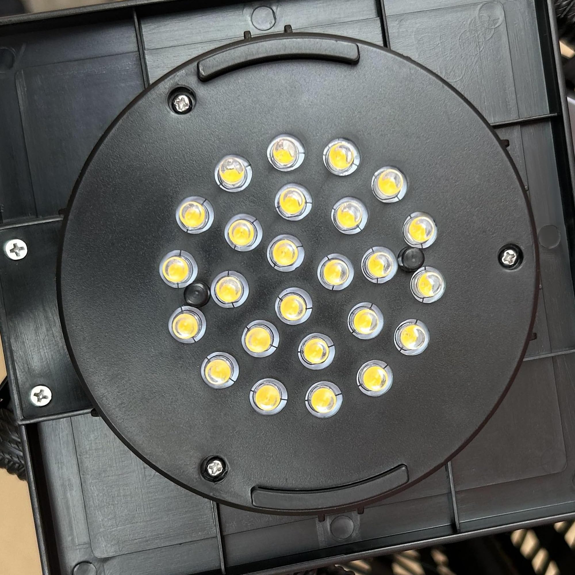 Outsunny Linterna de Jardín de Ratán Sintético Farola Solar con Luces LED Encendido y Apagado Automático para Terraza Balcón Patio 20x20x68 cm Gris