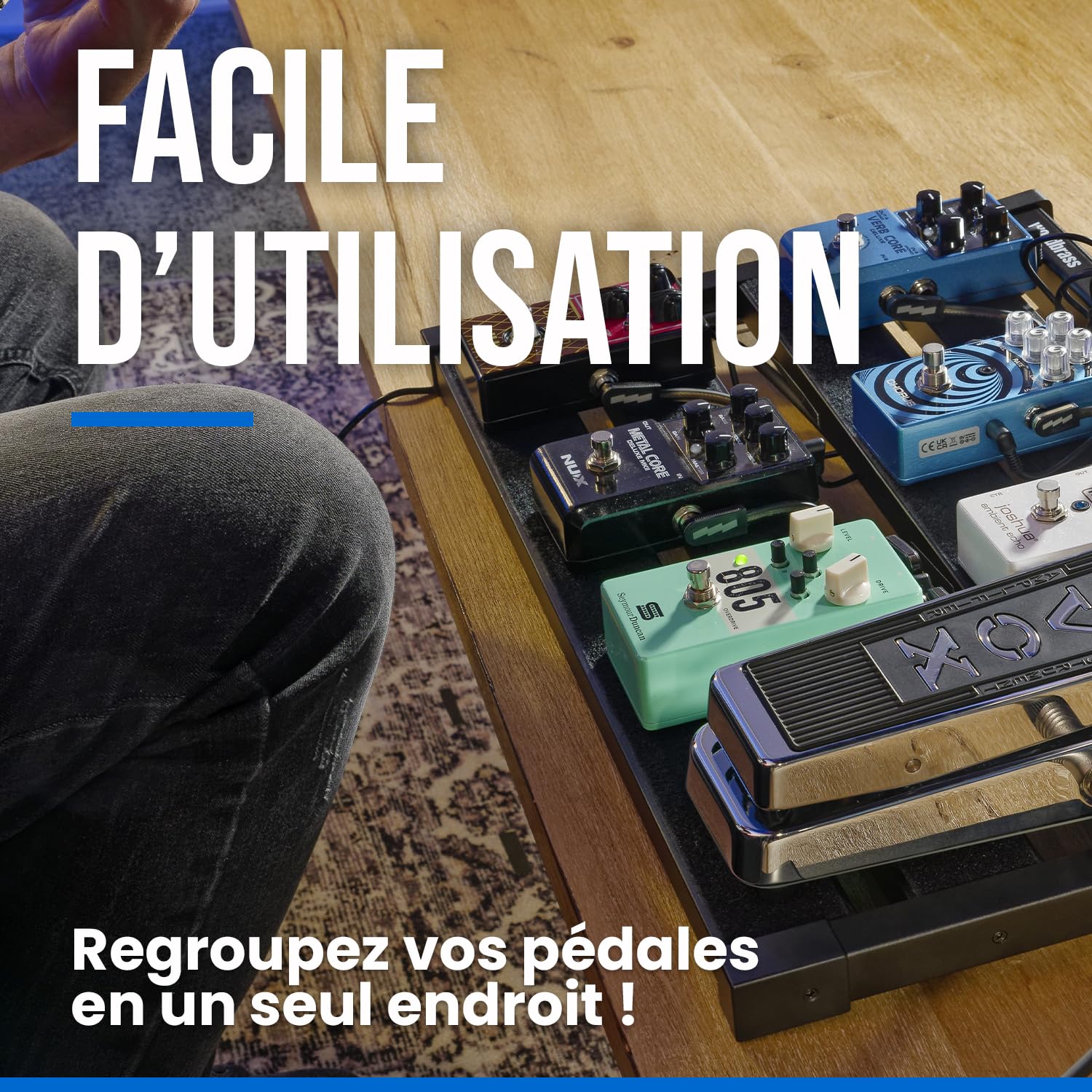 Woodbrass PB50-POWER Pedalboard alimenté avec housse de transport matelassée - Solution robuste et polyvalente pour 10 pédales d'effets guitare et basse : Parfait pour la maison, répétition et scène