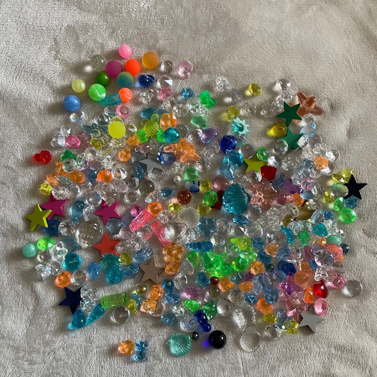 キラキラアクリル 126060976_600x.png?v=1607968340