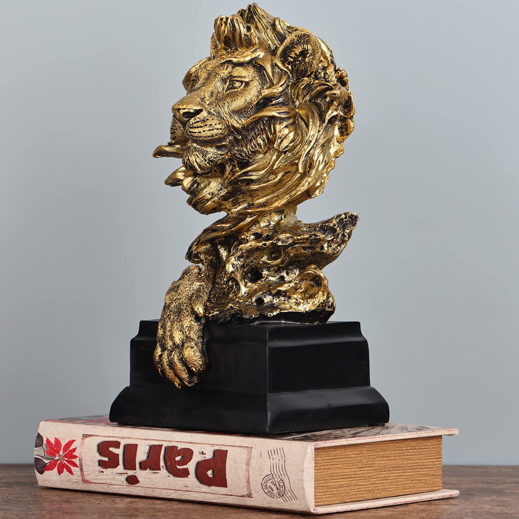 XINGYAN Statue di leone in resina dignificata Il re degli animali decorazione per casa, ufficio, studio, libreria, miglior regalo di scultura per uomo con dominanza (dorato)