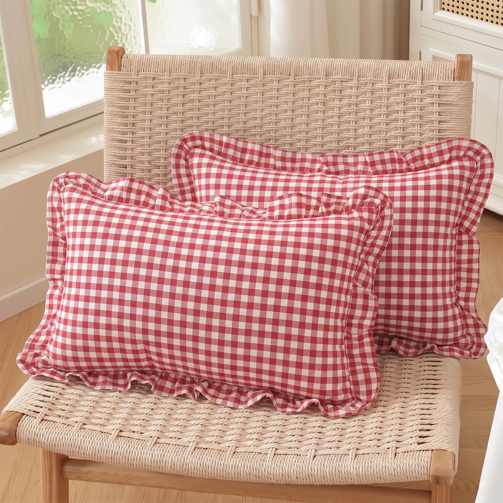 HOSTECCO Pack of 2 Red Gingham Ruffled Lumbar Cushion Covers 30x50 cm, Christmas Plaid Frill Trim Throw Cushions, Holiday Country Decor for Bedroom