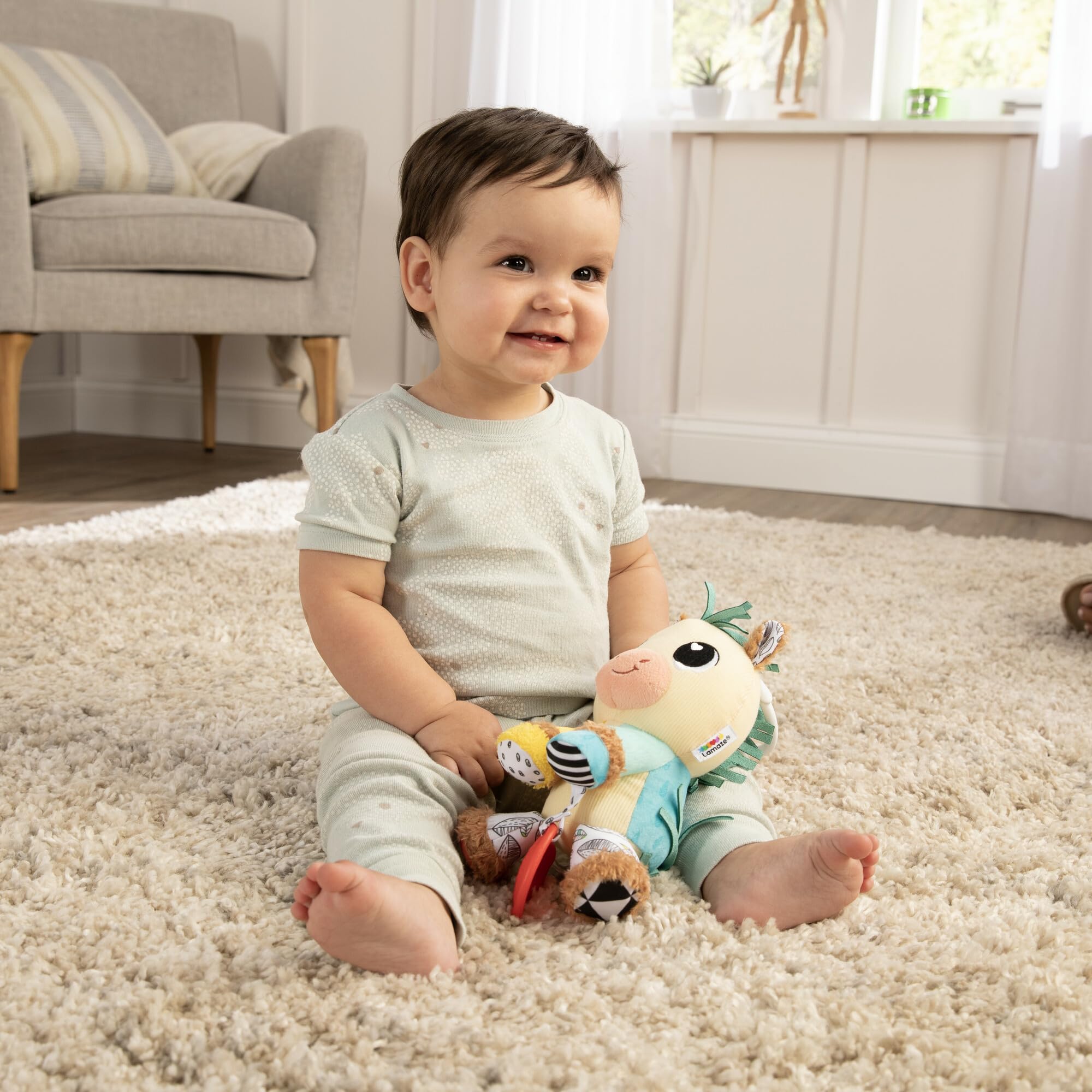 LAMAZE Carson Clydesdale Clip and Go Baby Pram Toy, Multicolor, Medium - Image 3