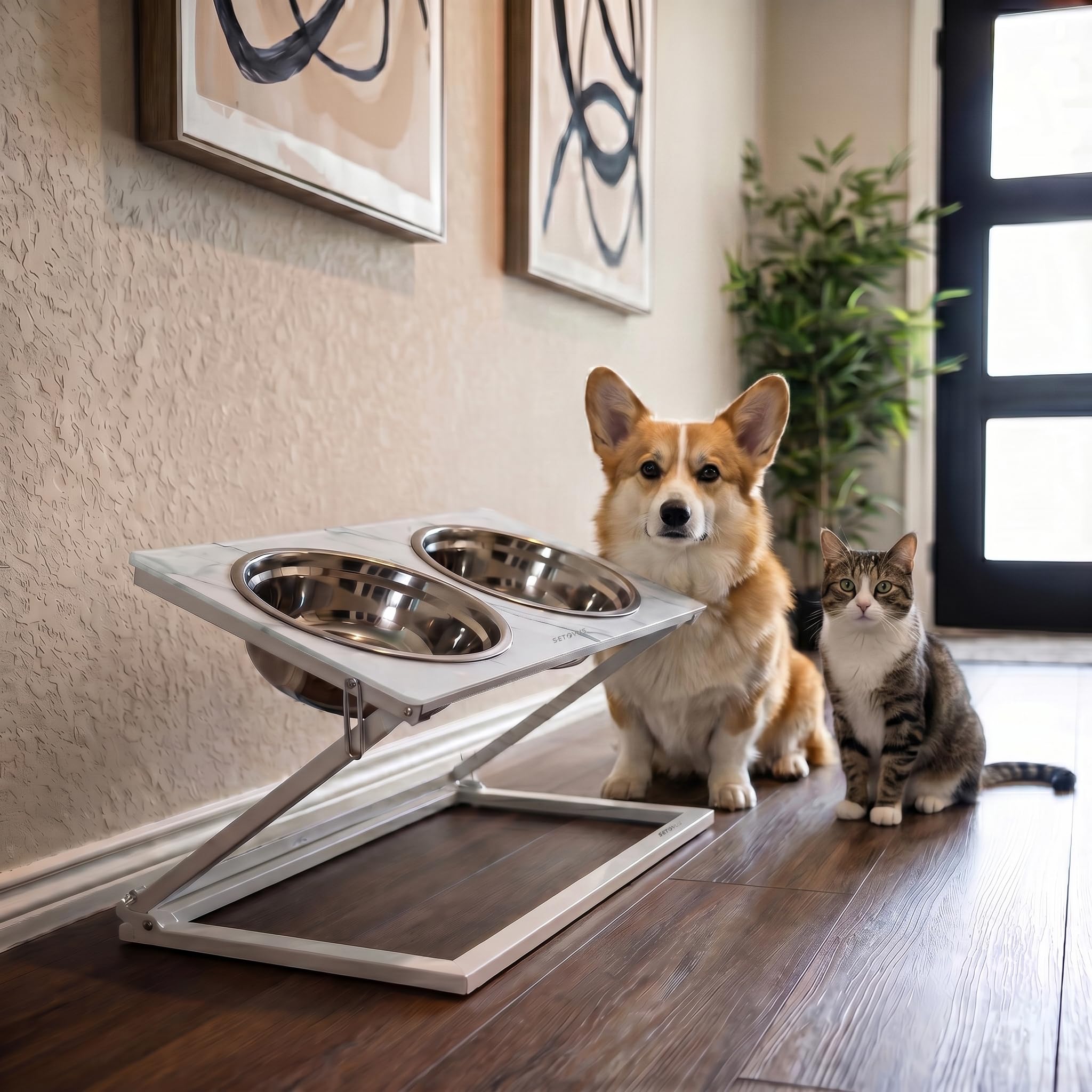 Erhöhter Hundenapf, verstellbarer erhöhter Hundenapfständer mit 2 Edelstahl-Futternäpfen, 20° geneigte Wassernäpfe für kleine Hunde und Katzen (Kunstmarmor (weiß), Größe S