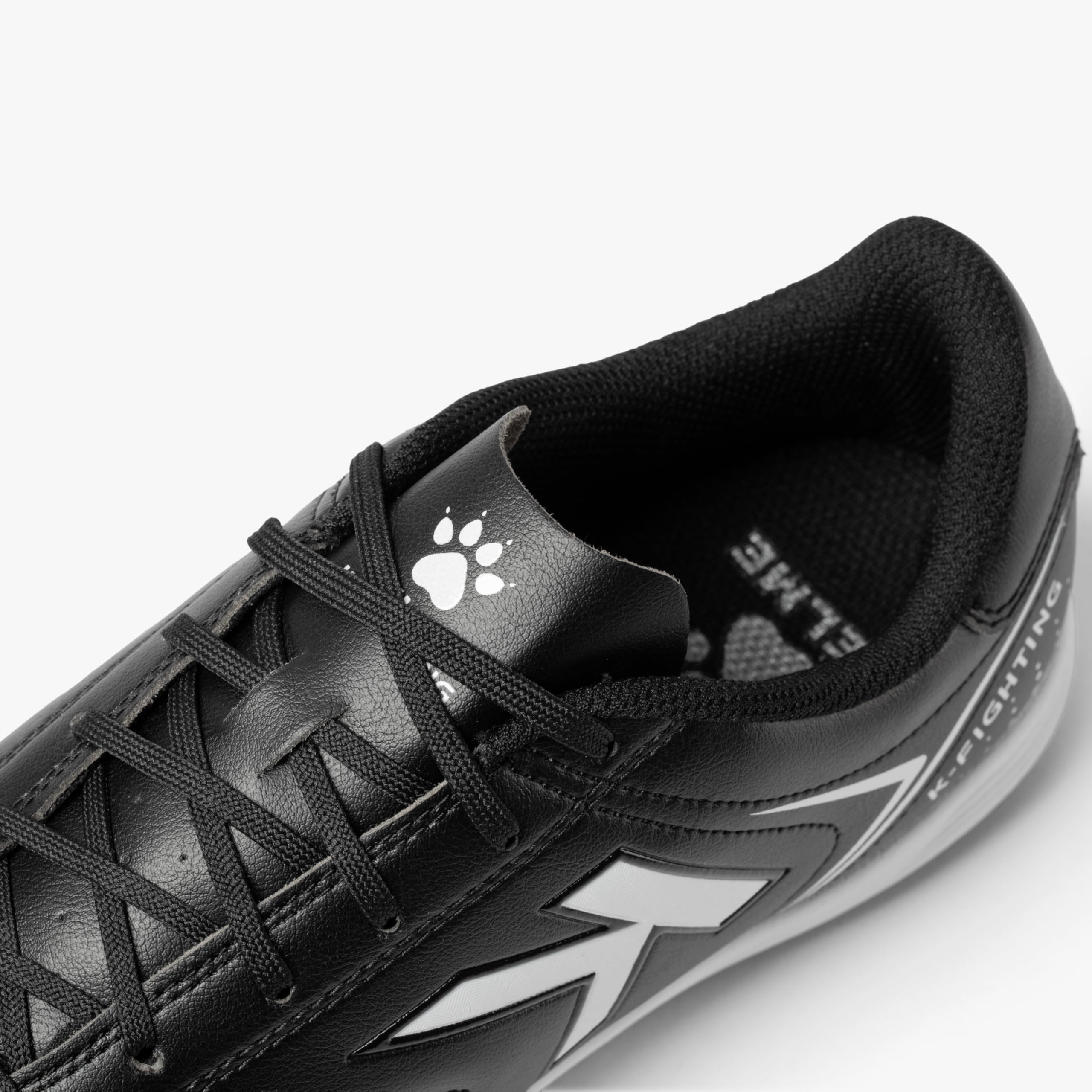 KELME Chaussures de football d'intérieur pour homme - Chaussures de futsal professionnelles respirantes - Chaussures de football athlétiques pour intérieur TF