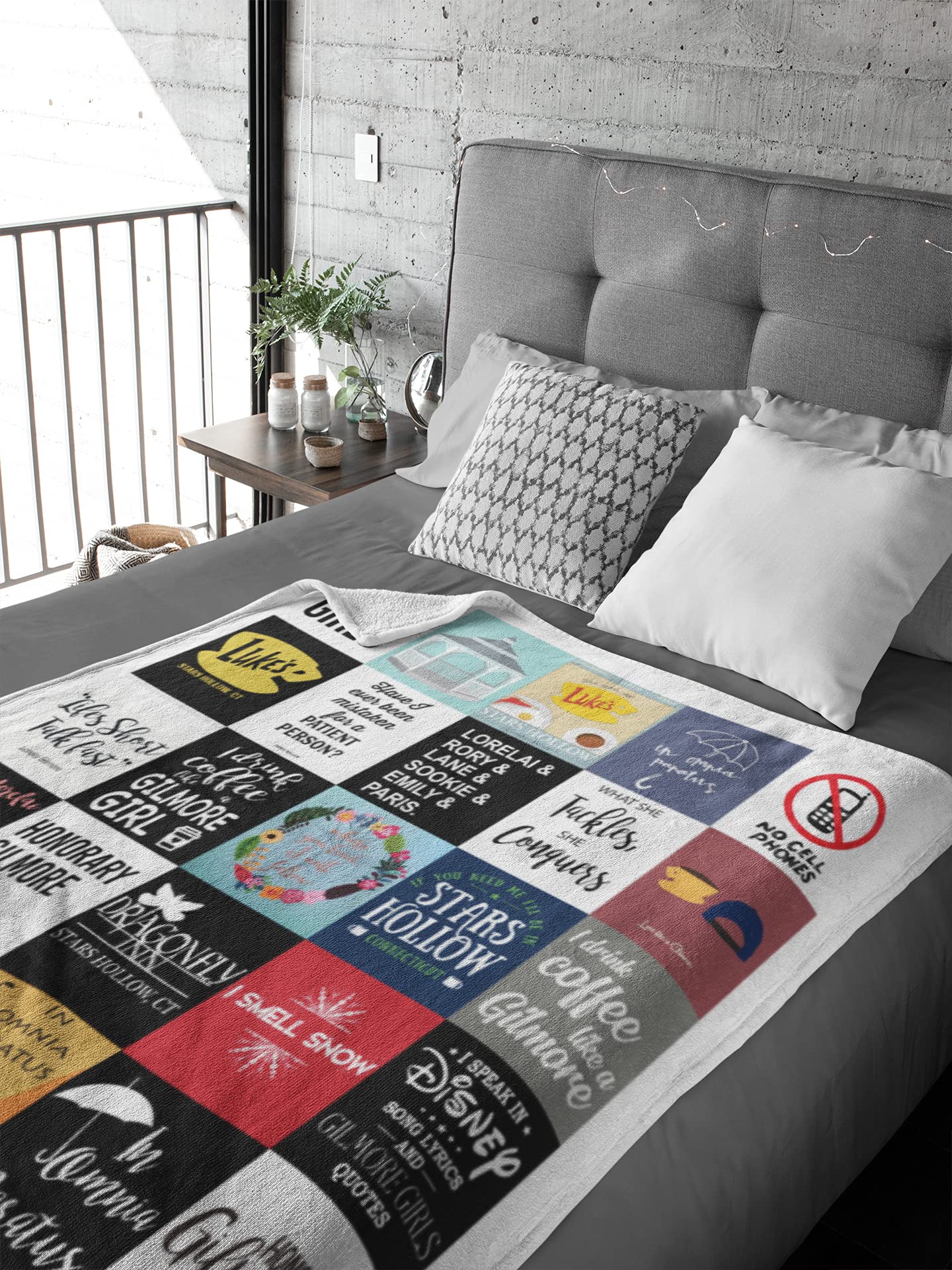 Coperta In Pile Morbida Gilmore Girls, 127x152 Cm, Con Icone Della Serie, Per Divano E Letto
