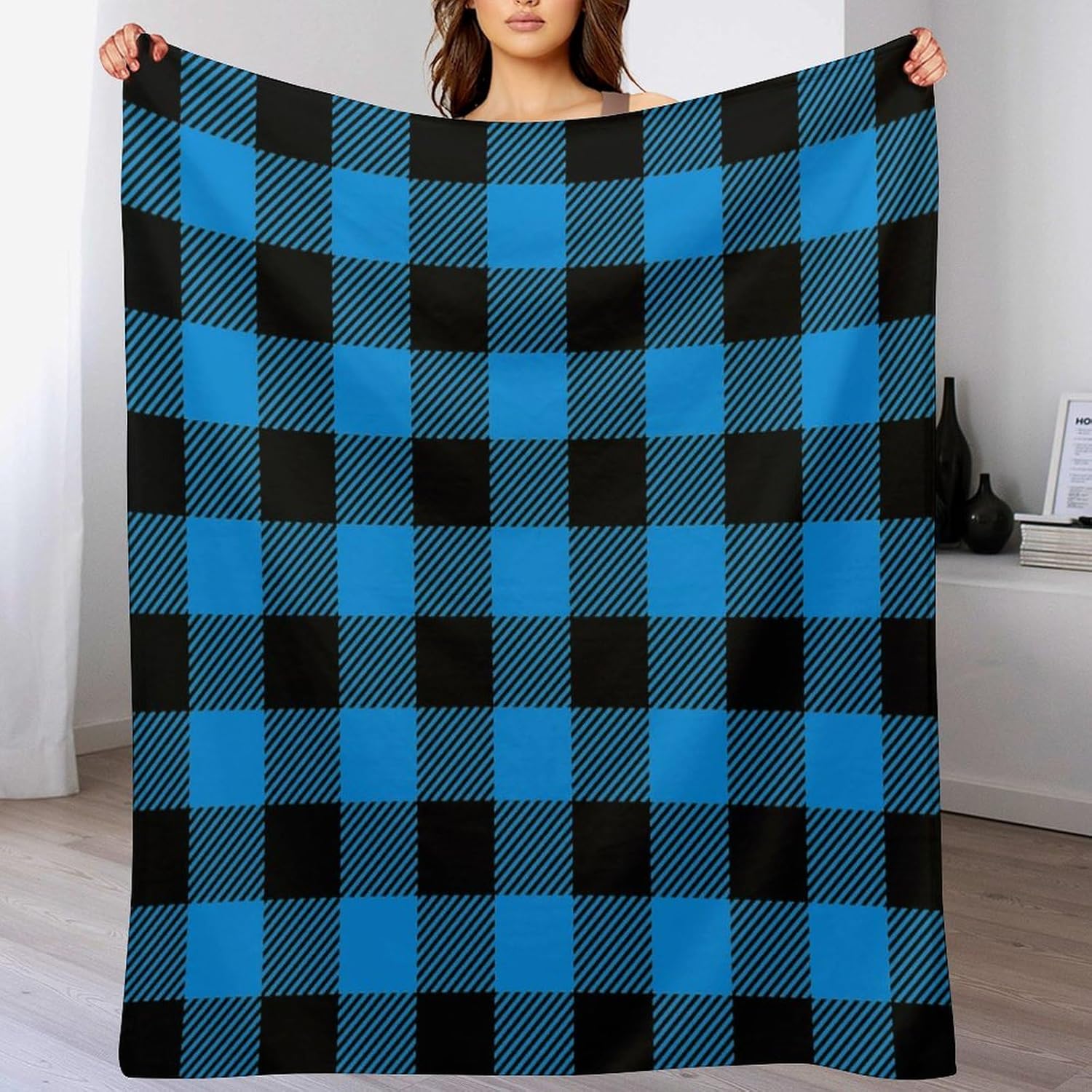 Buffalo Plaid Throw Blanket Blue Black Farmhouse Buffalo Check Pattern Soft Lightweight Warm Plush Blankets for Sofa Bedroom 70"x80"