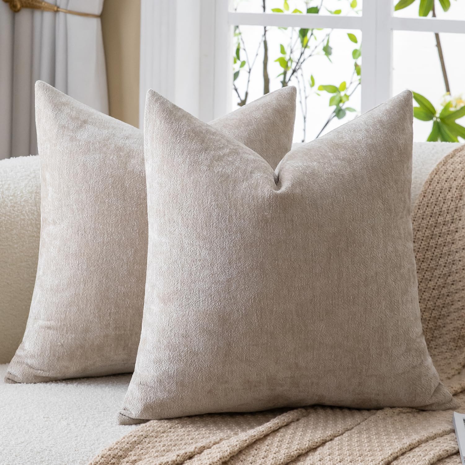 Mandioo Chenille Beige Cushion Covers 50x50cm 20x20 Inch Set of 2, Decorative Soft Thick Couch Pillow Covers Solid Accent Farmhouse Neutral Throw Pillow Cases for Sofa Bed Living Room