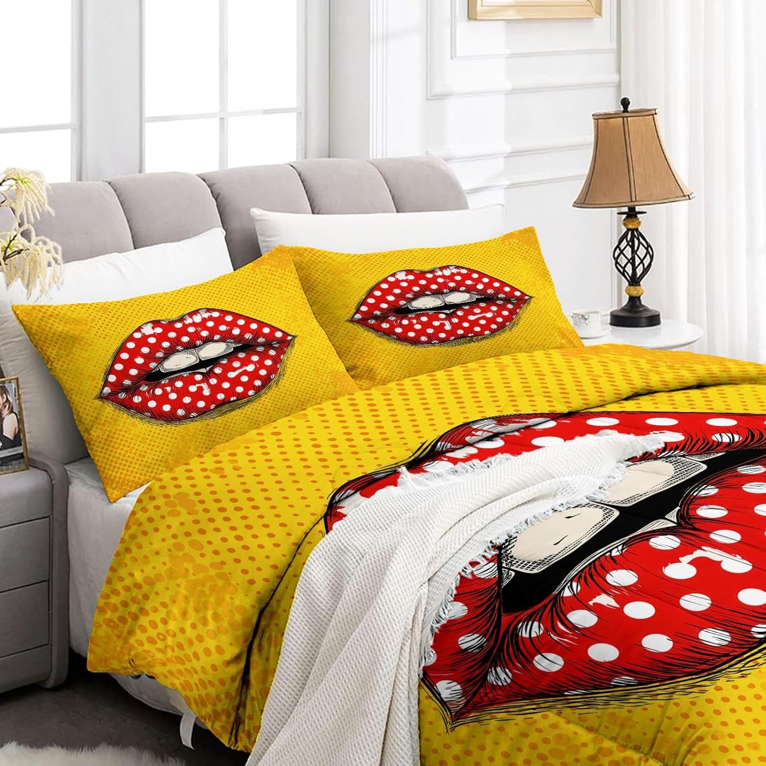 Bedding Set Queen Lightweight Soft 3 Piece Retro Lips Polka Circles Comforter Set with 2 Pillow Covers, Quilt Breathable Red Yellow Comforter (90" x 90") for Girls Boys Kids