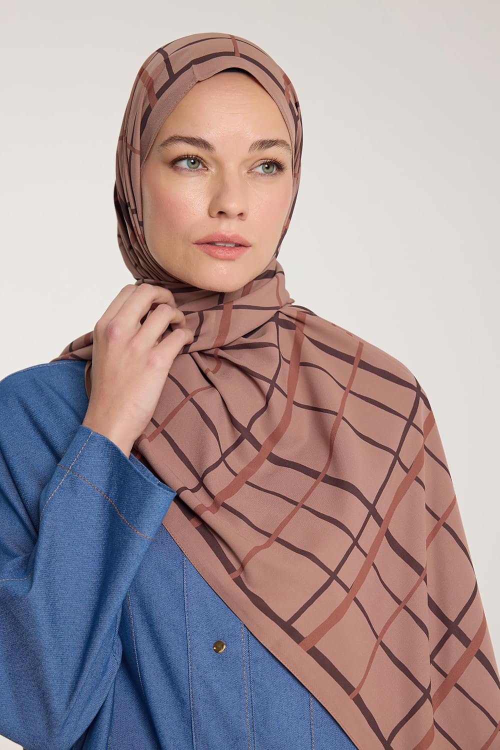 Patterned Medina Silk Hijab-Square Pattern Scarf For Women - Made in Turkiye