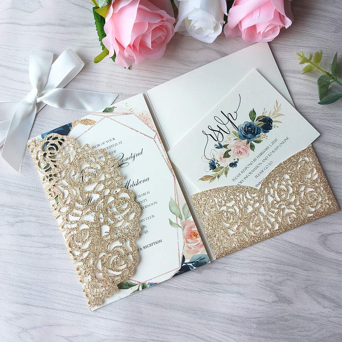 3 Falten Hochzeitseinladungskarten Set mit Elfenbeinbändern 20 Stück für Brautduschen-Verlobungskarten Blankoeinsatz und Umschläge (Gold Glitter)