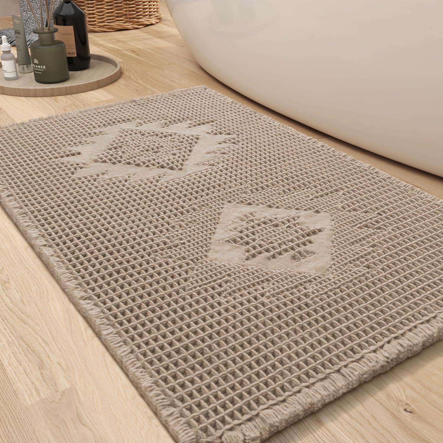COCOER Waffle Bath Mat, Super Absorbent Bathroom Mat with Tassels, Machine Washable Non Slip Bath Mats for Bathroom, Soft Bathroom Rug for Laundry Room Bedroom Front Door, Brown 24" x 36"