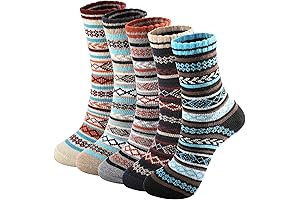 A Cozy Gift for Her: Winter Warm Wool Socks Set Under $10