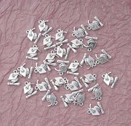 Miniatura 8 de Ruwado 30 dijes de graduación con diploma de metal, lindos colgantes de cuentas para hacer joyas, kits de collares, pulseras, llavero, aretes,