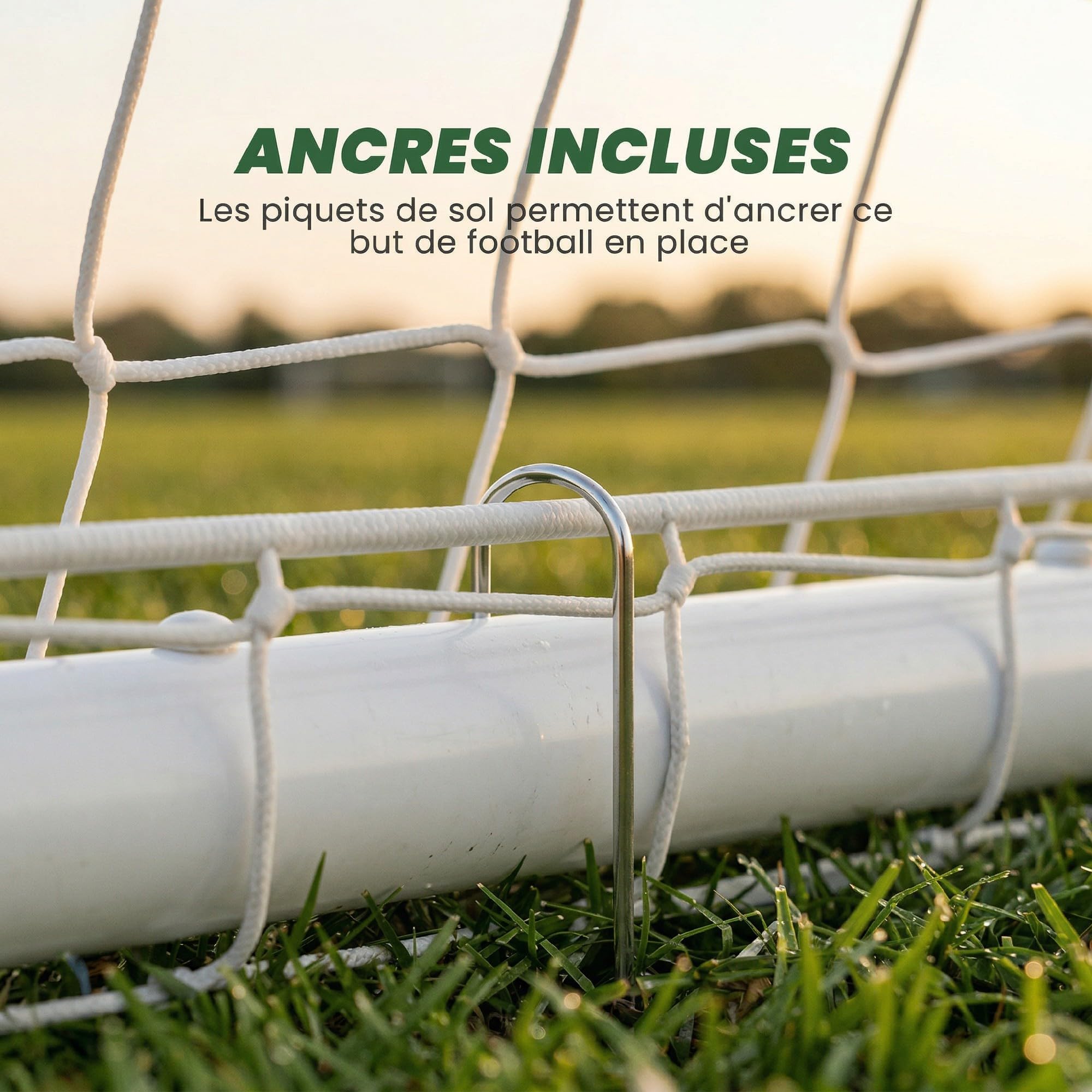 SPORTNOW But de Football 2,4 x 1,8 m avec Filet Poteaux en PVC Blanc | Cage de Foot pour Jardin ou Parc, But d'Entraînement, Poteaux en PVC, Piquets de Sol, Installation Rapide