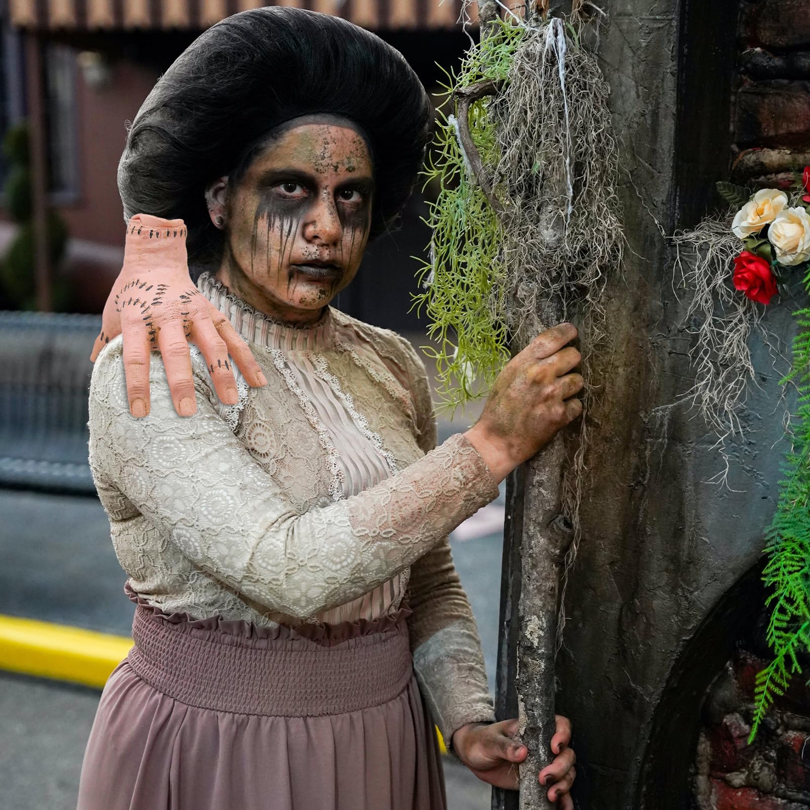 Halloween Zombie Hand - Kriechende Gruselhand Mit Sound Für Party Dekoration