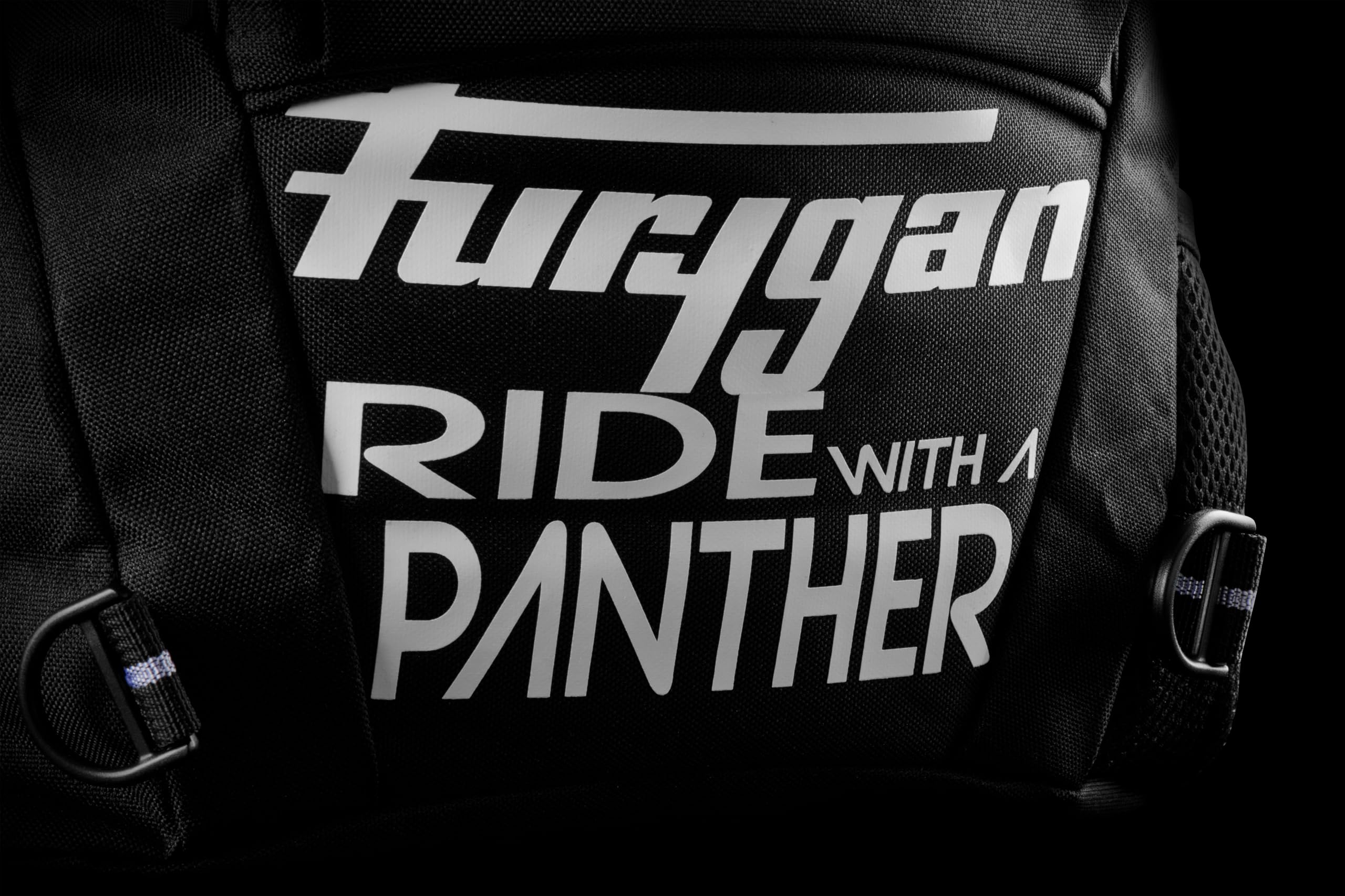 Furygan Thunder Evo 2-23L Plecak motocyklowy - wodoodporny, kompatybilny z kamizelką powietrzną - Uchwyt na kask - Torba na laptopa 15" - Regulowane paski na ramię, Biały/czarny, UNIQU